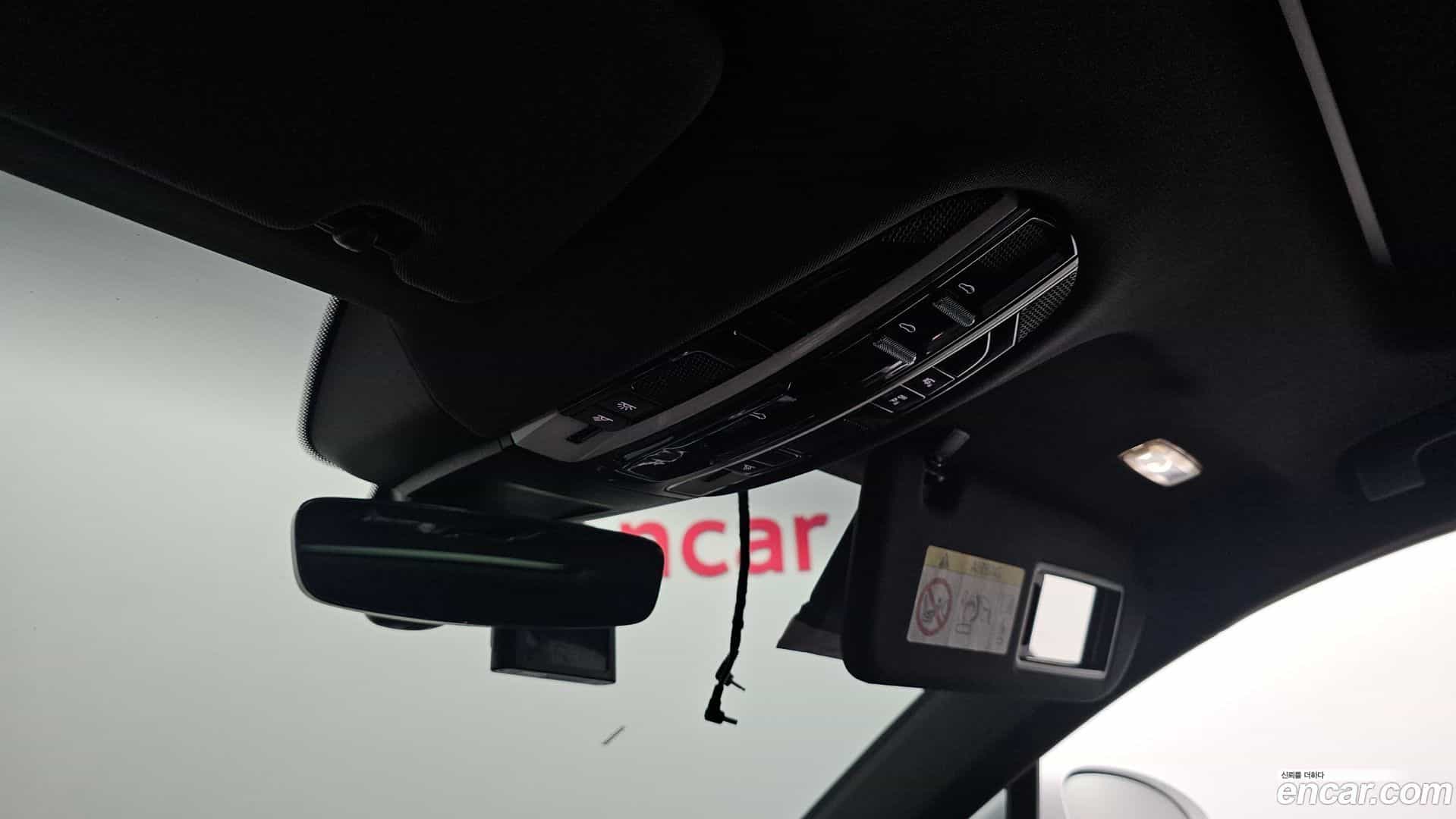 Panamera Porsche 2021.9-OPTION-042