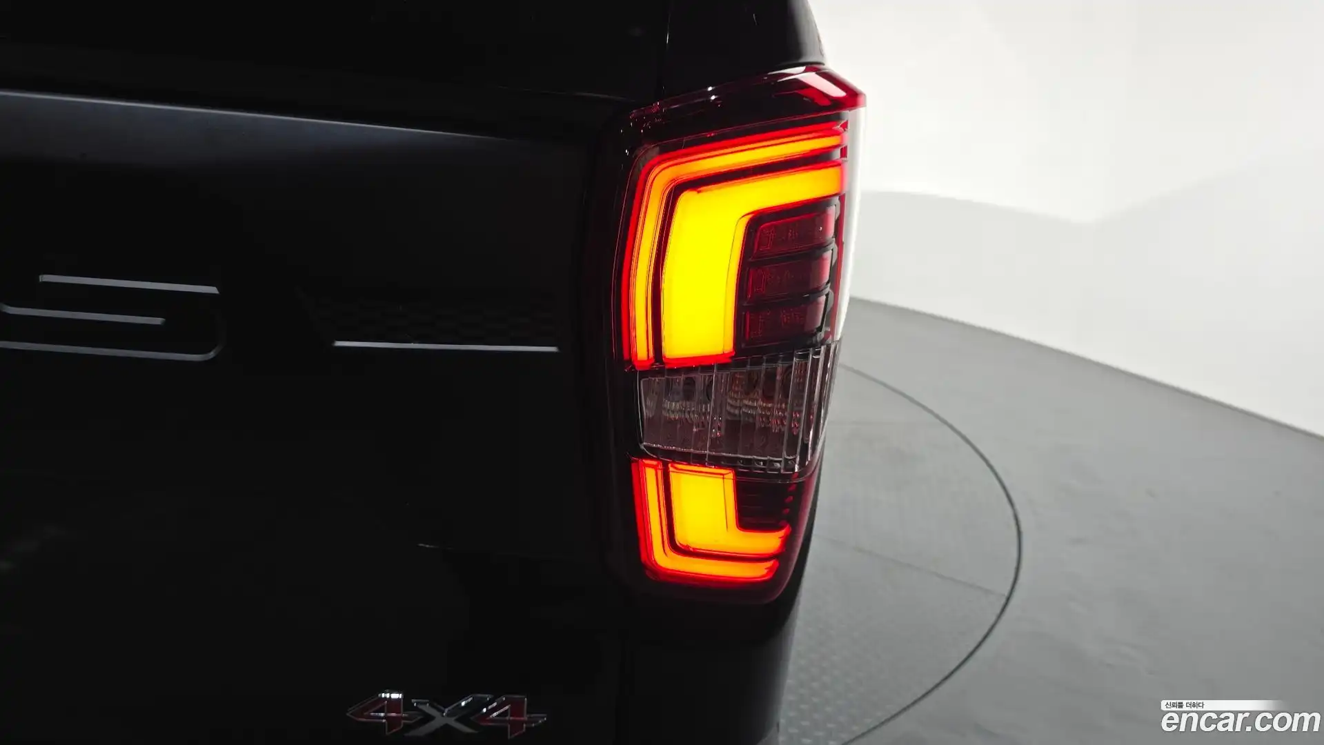 Rexton KG Mobility 2022.4-OUTER-033