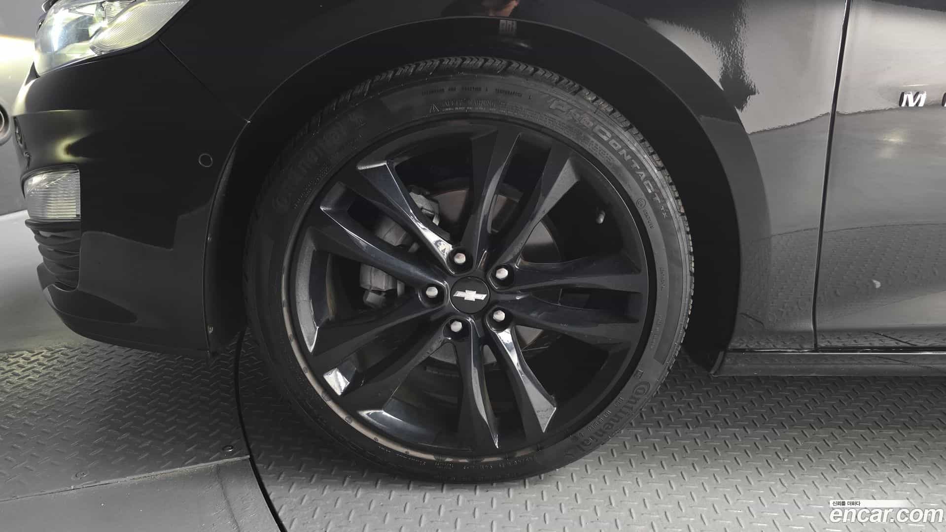 Malibu Chevrolet 2018.11-OUTER-005