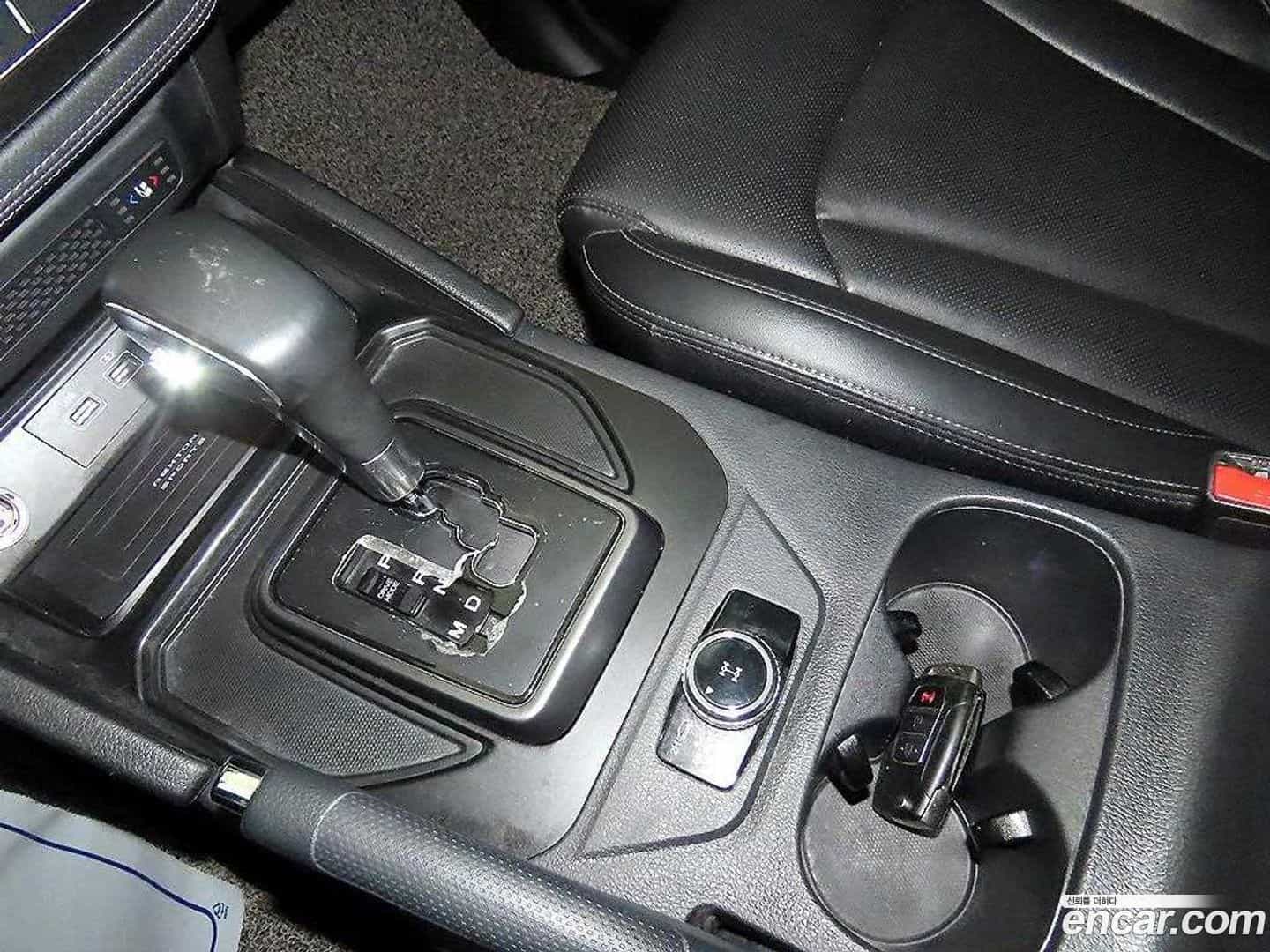 Rexton KG Mobility 2022.1-OPTION-016