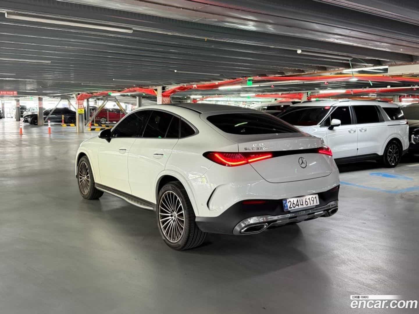 GLC-Class Mercedes-Benz 2024.5-OUTER-006