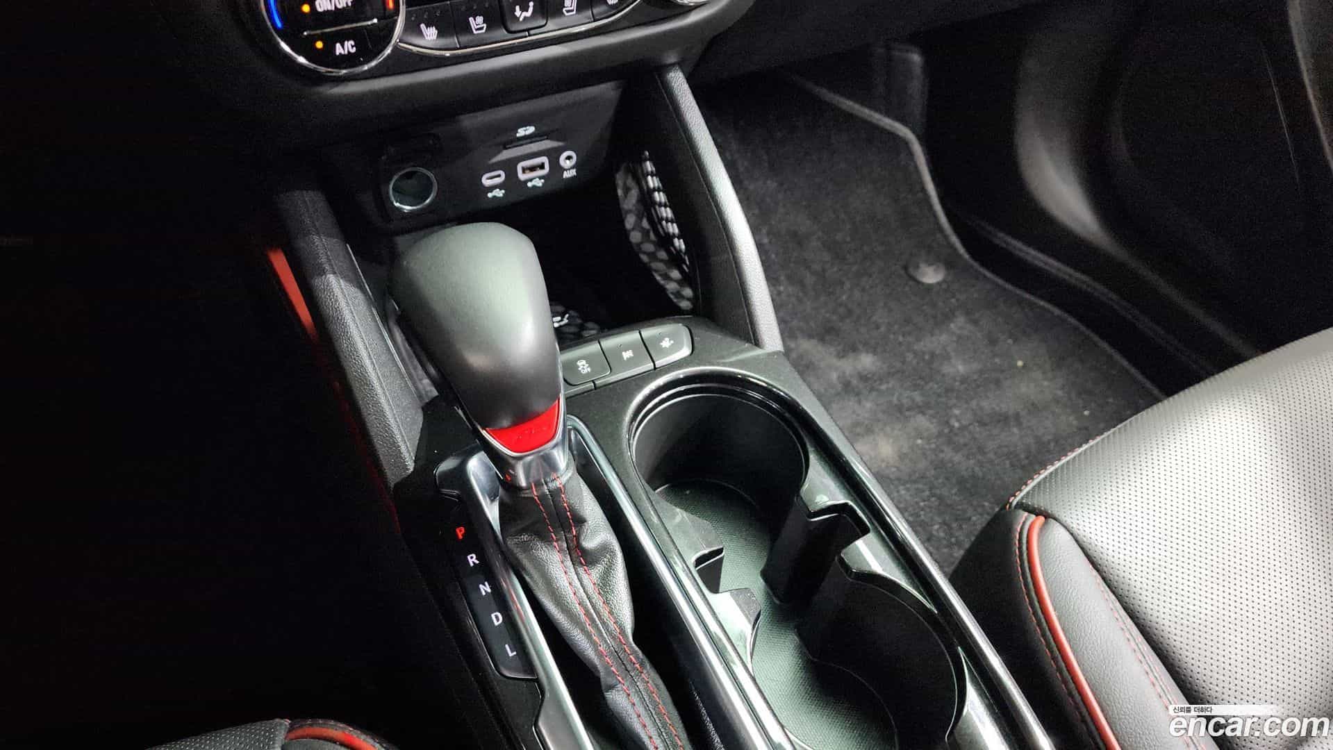 Trailblazer Chevrolet 2022.2-INNER-009