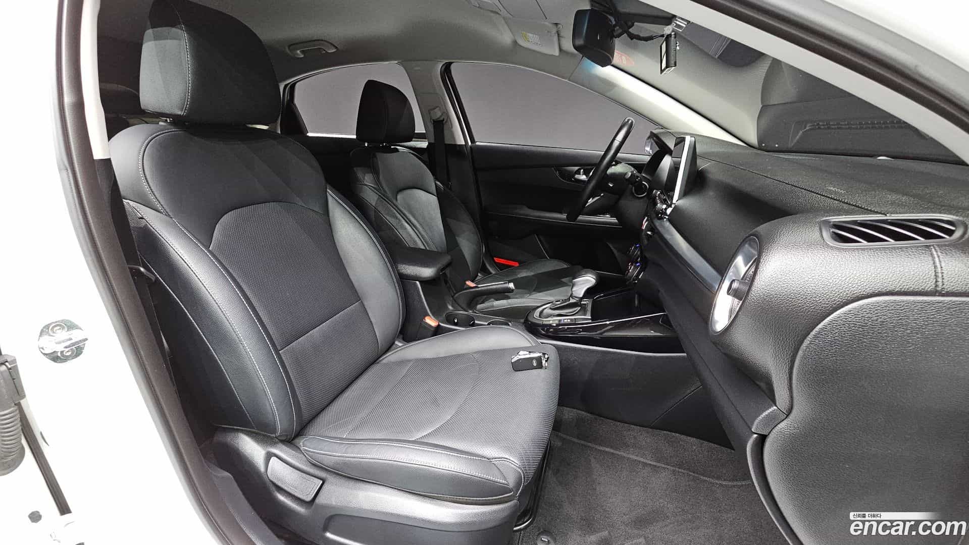 K3 Kia 2019.5-INNER-010