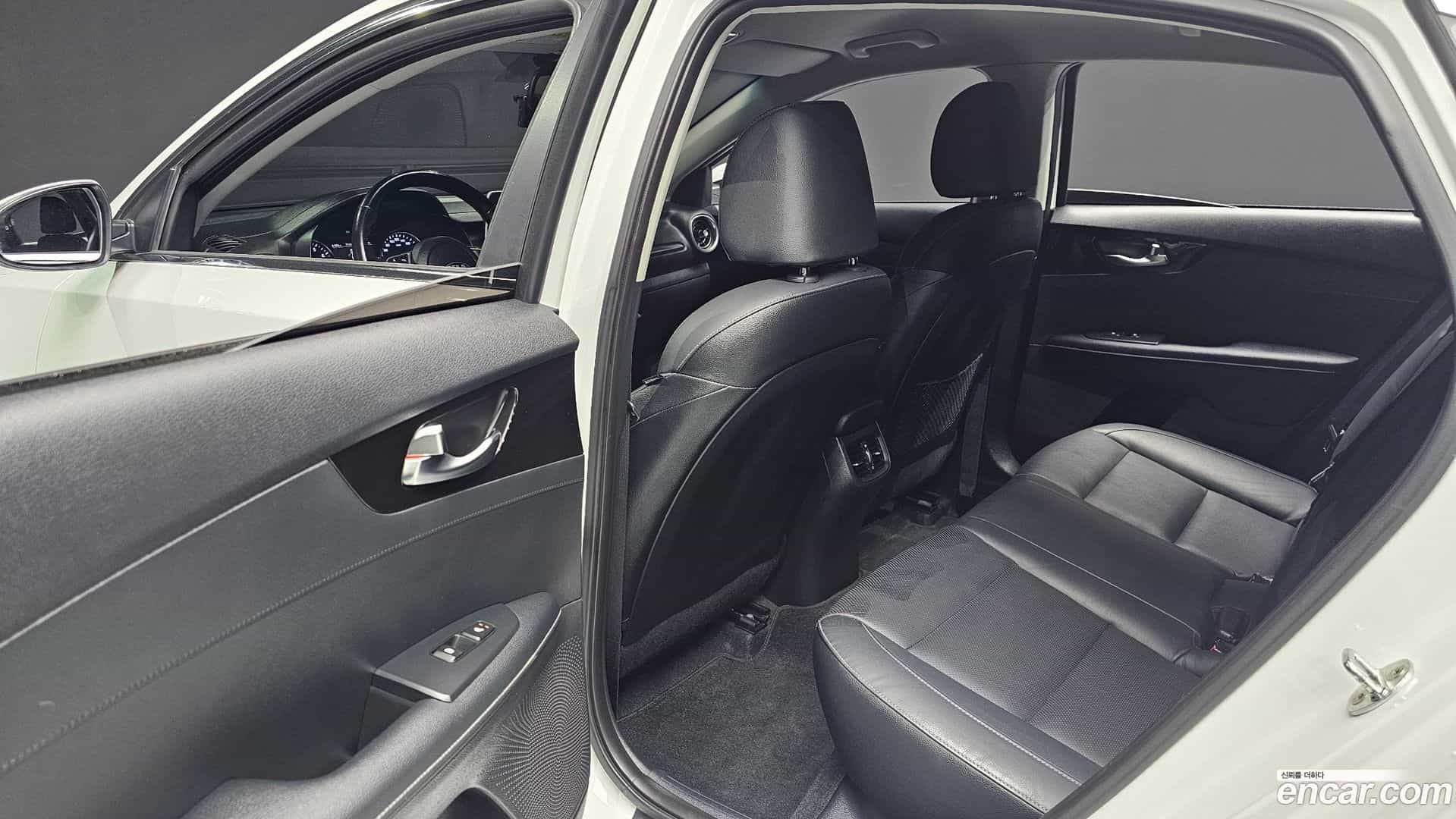 K3 Kia 2019.5-OPTION-021