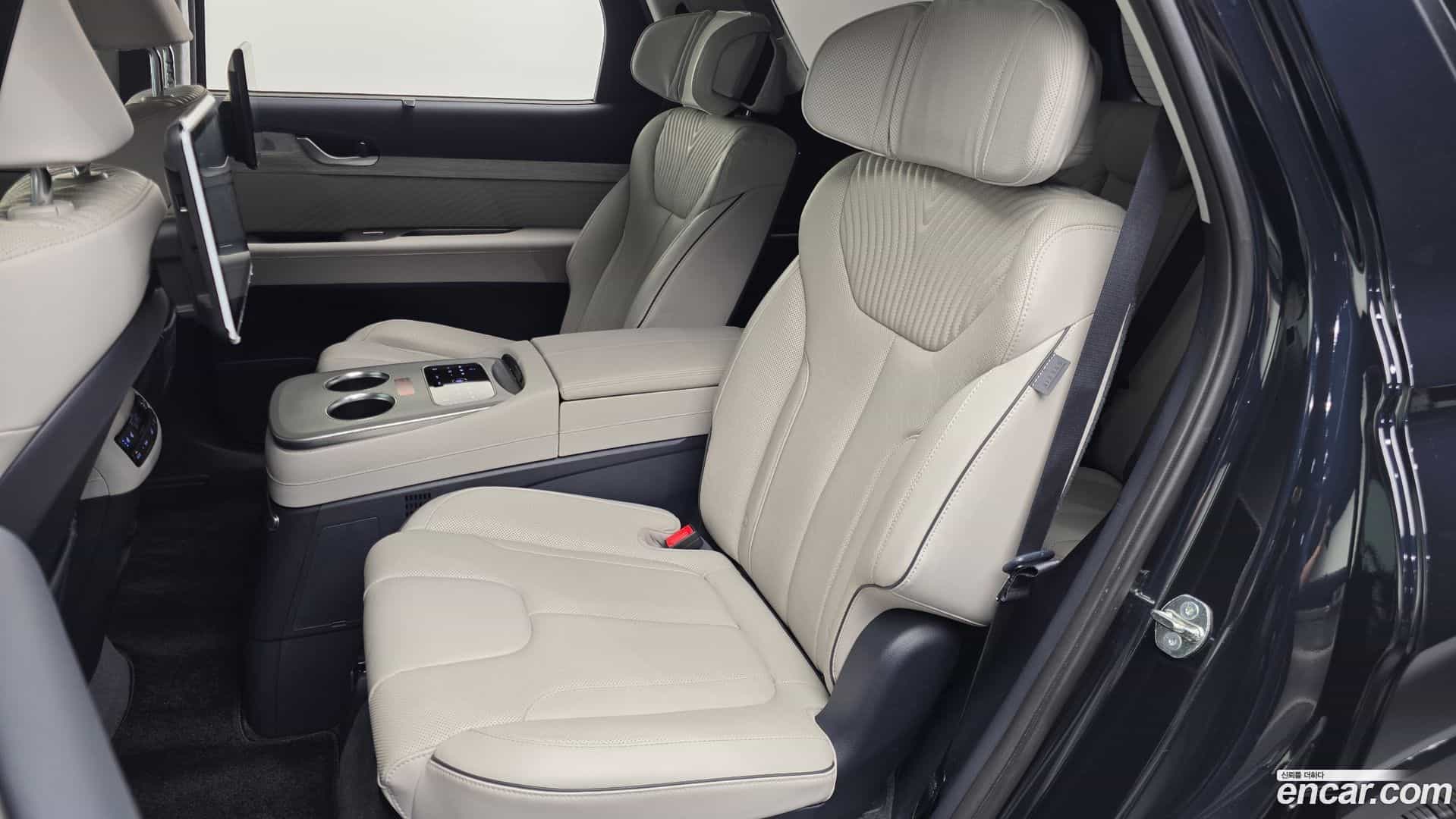 Palisade Hyundai 2023.11-INNER-036