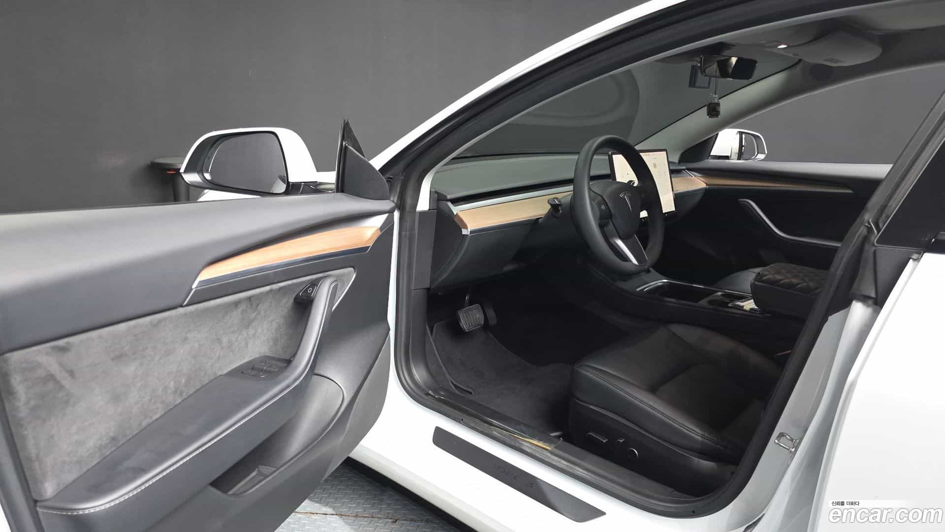 Model 3 Tesla 2021.5-INNER-010