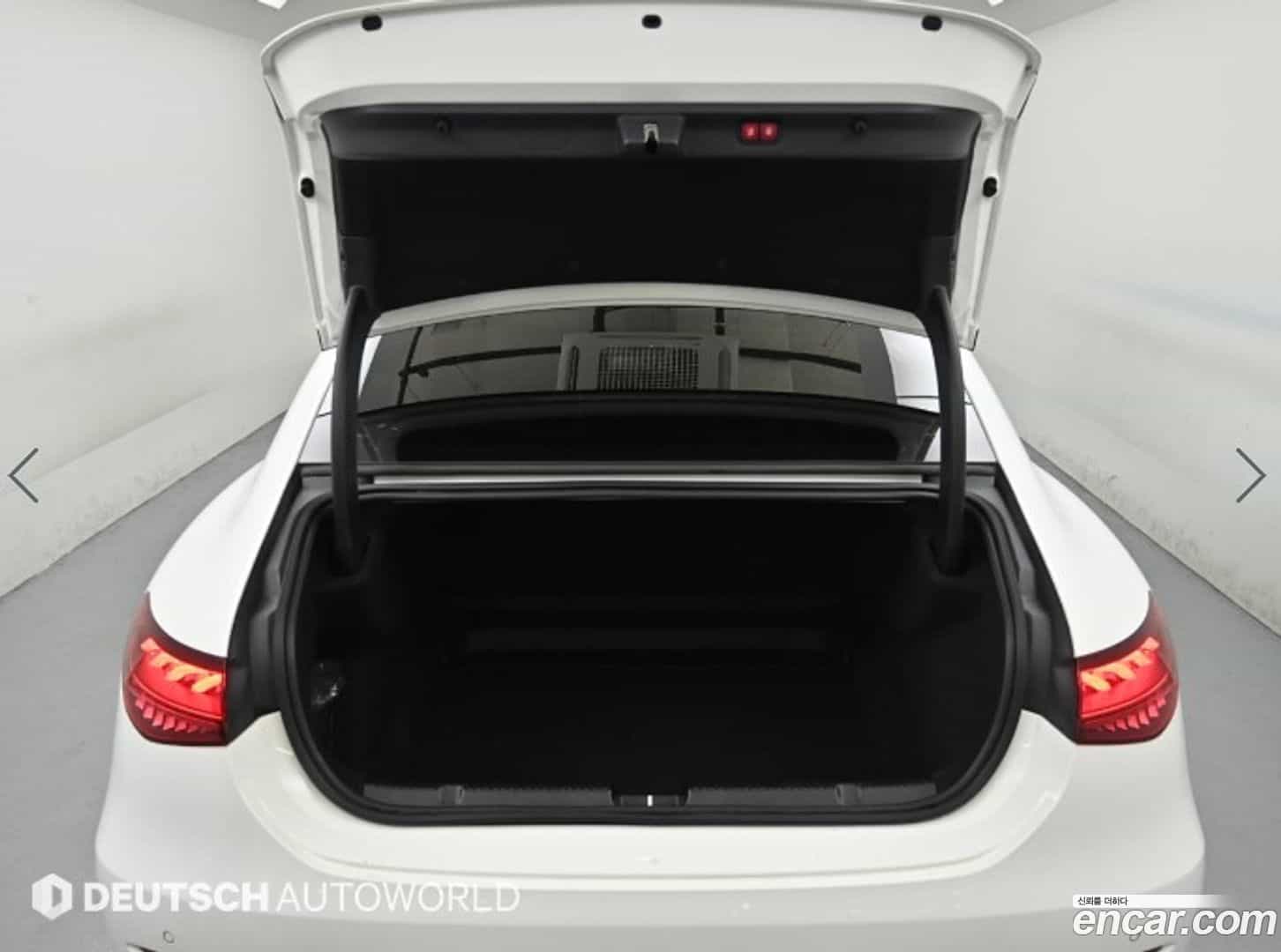 EQE Mercedes-Benz 2023.3-OPTION-022