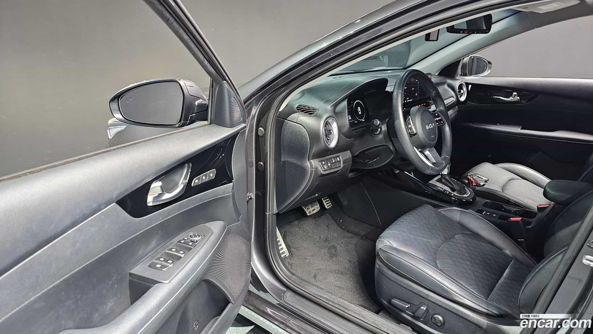 K3 Kia 2022.8-OPTION-015