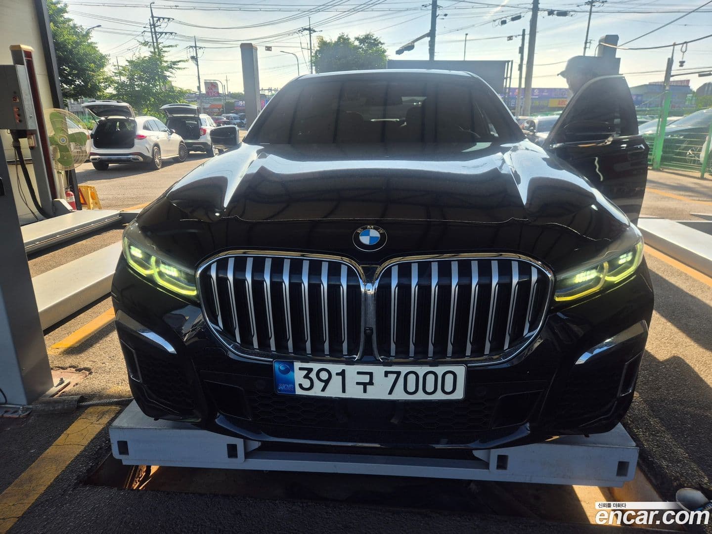 Main__Slider__Photo:7-Series BMW 2021.9-0