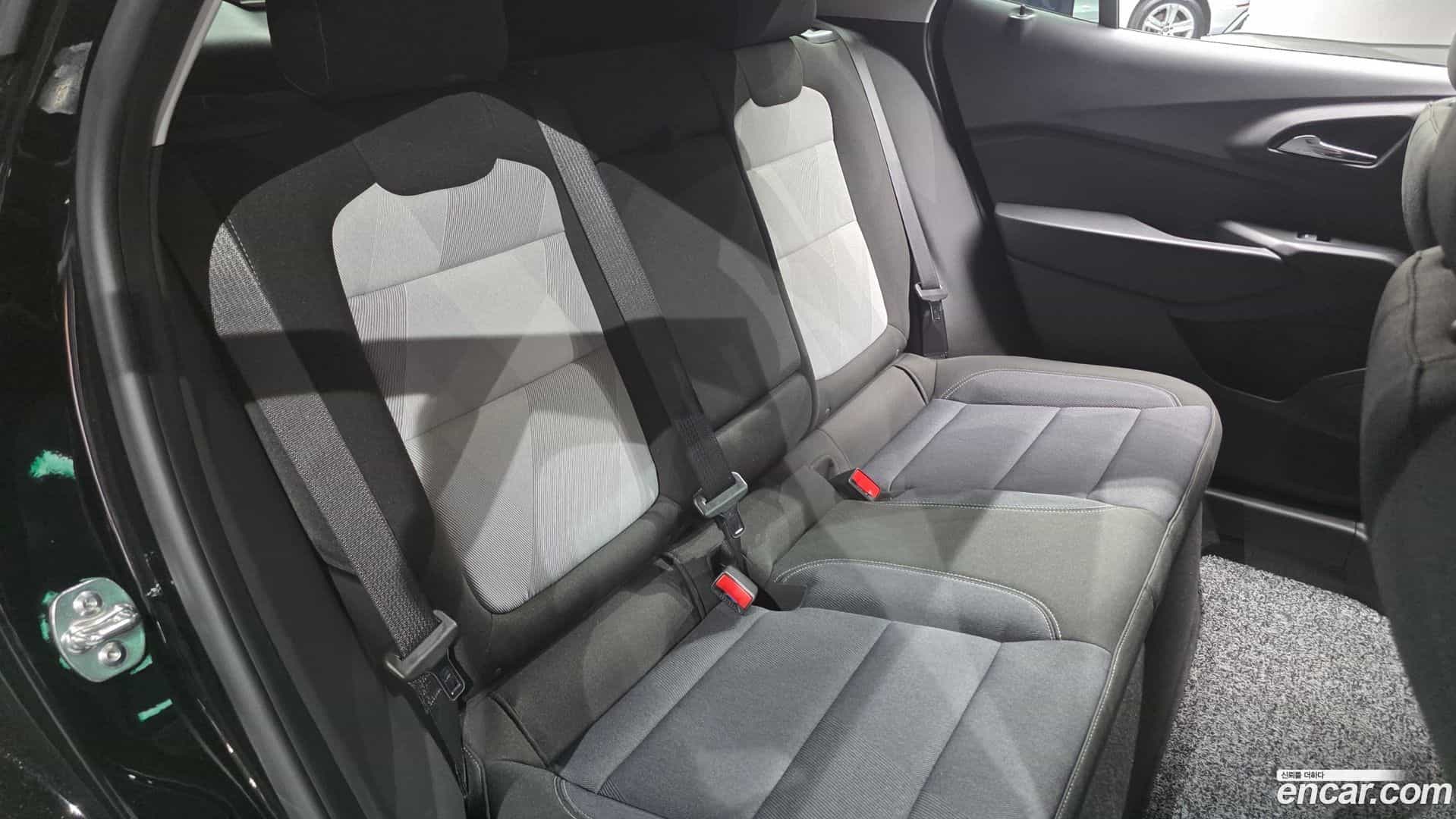 Trax Chevrolet 2024.8-OPTION-015