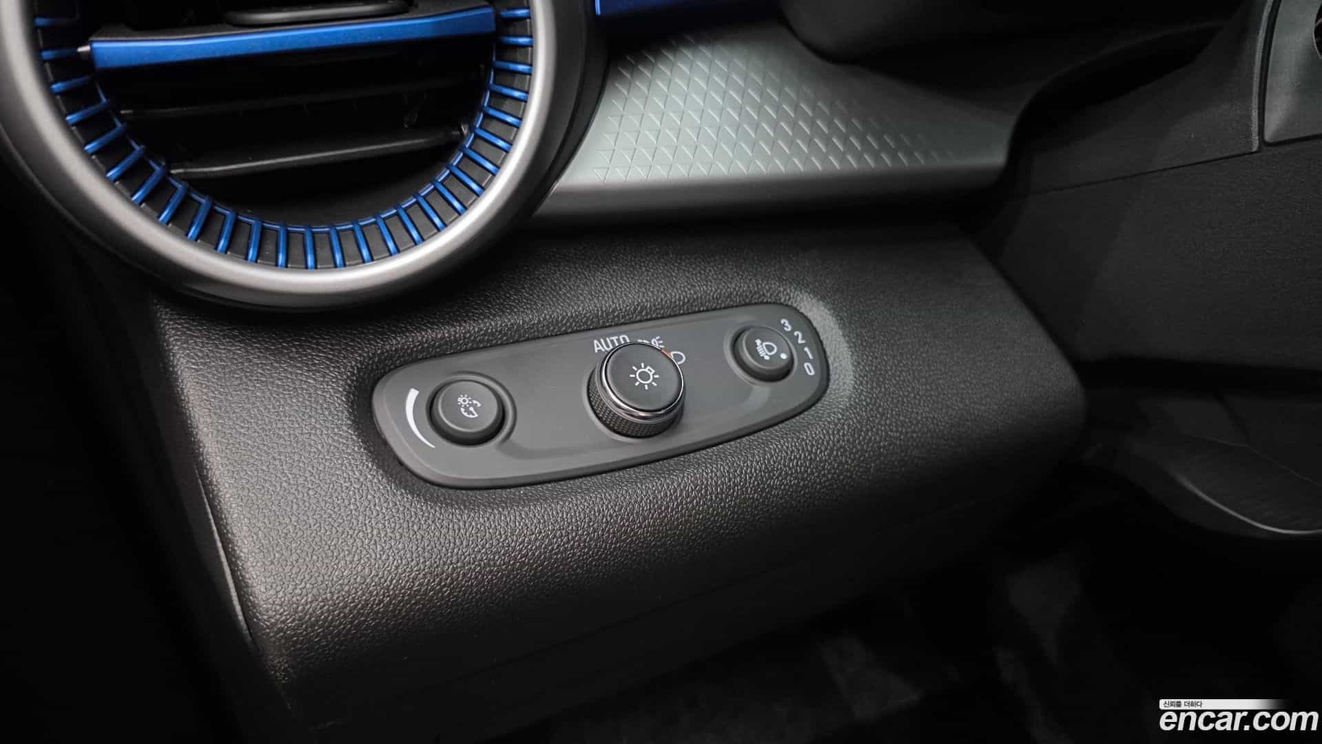 Trax Chevrolet 2024.8-OPTION-021