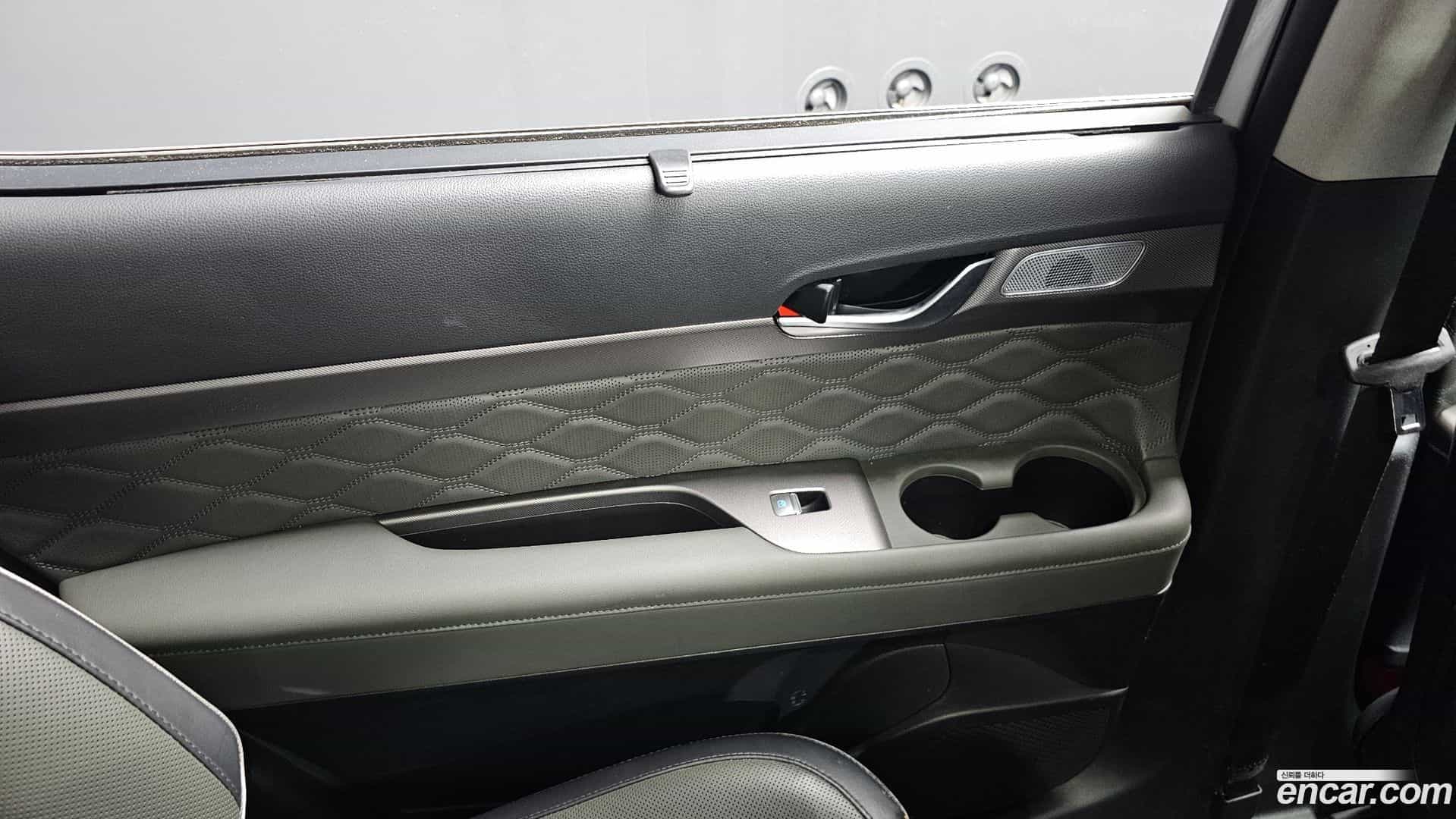 Palisade Hyundai 2021.6-INNER-035