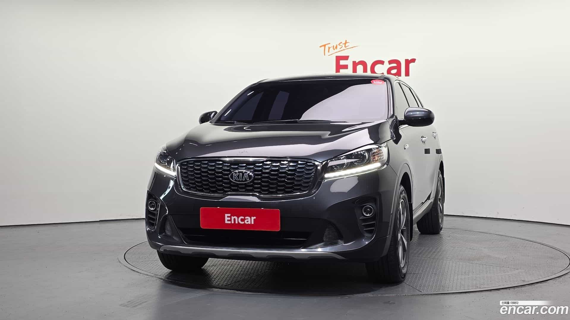 Sorento Kia 2018.3-OUTER-003