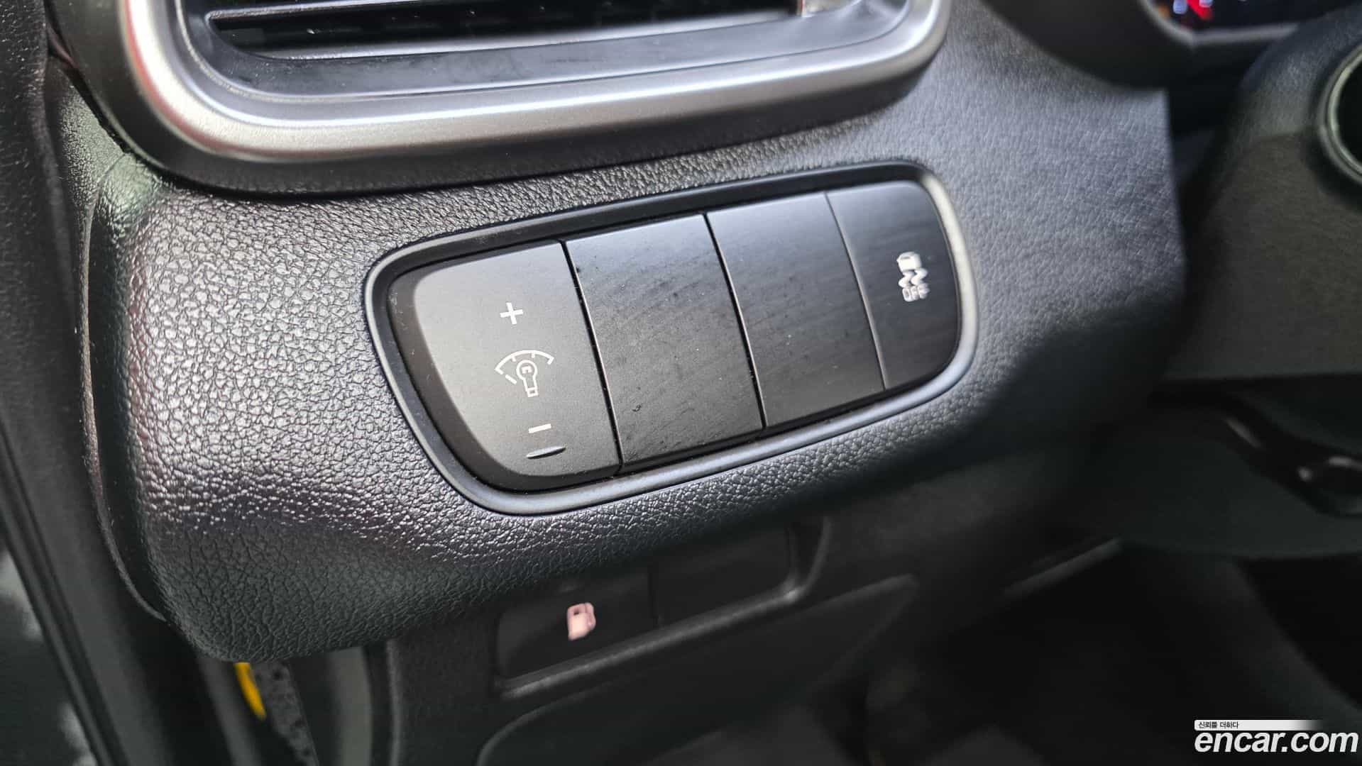 Sorento Kia 2018.3-OPTION-017