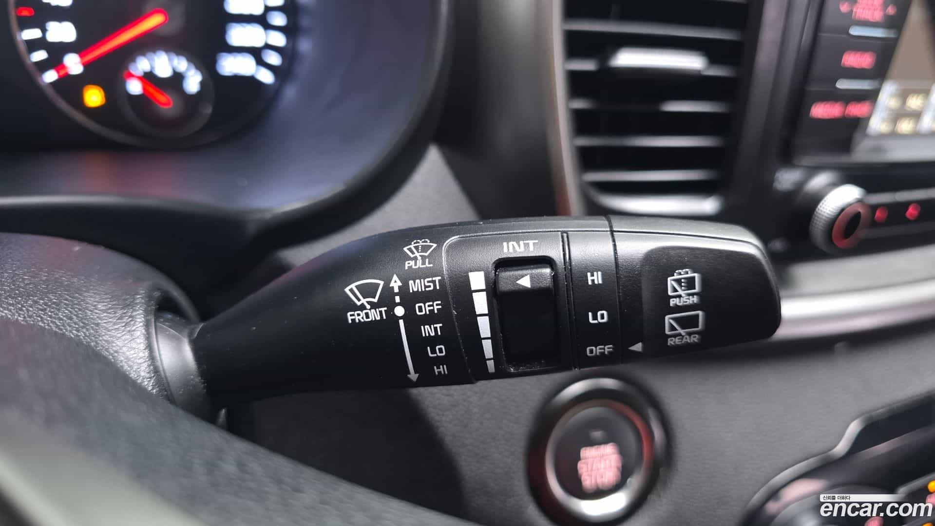 Sorento Kia 2018.3-OPTION-020