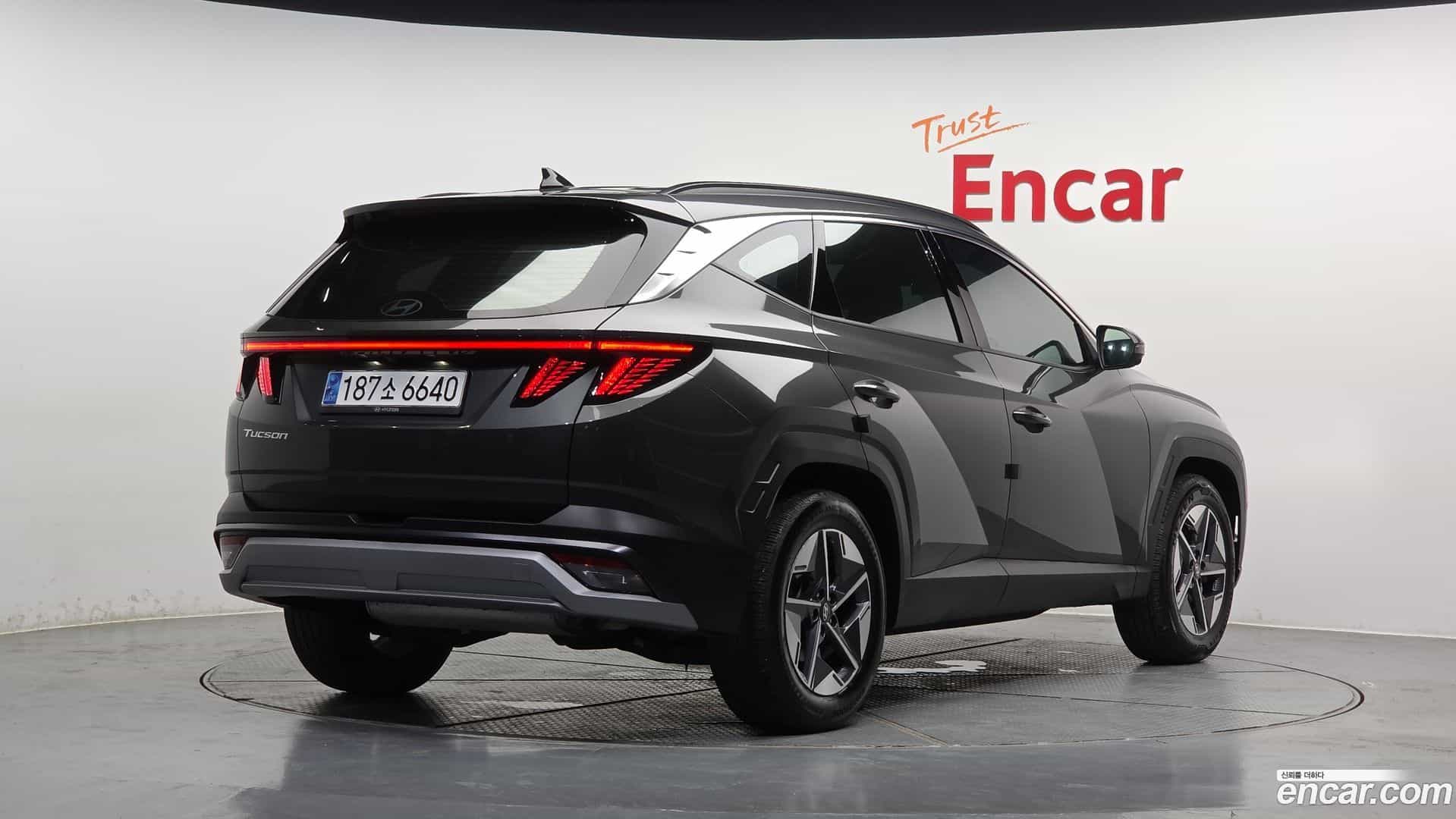 Tucson Hyundai 2024.0-OUTER-002