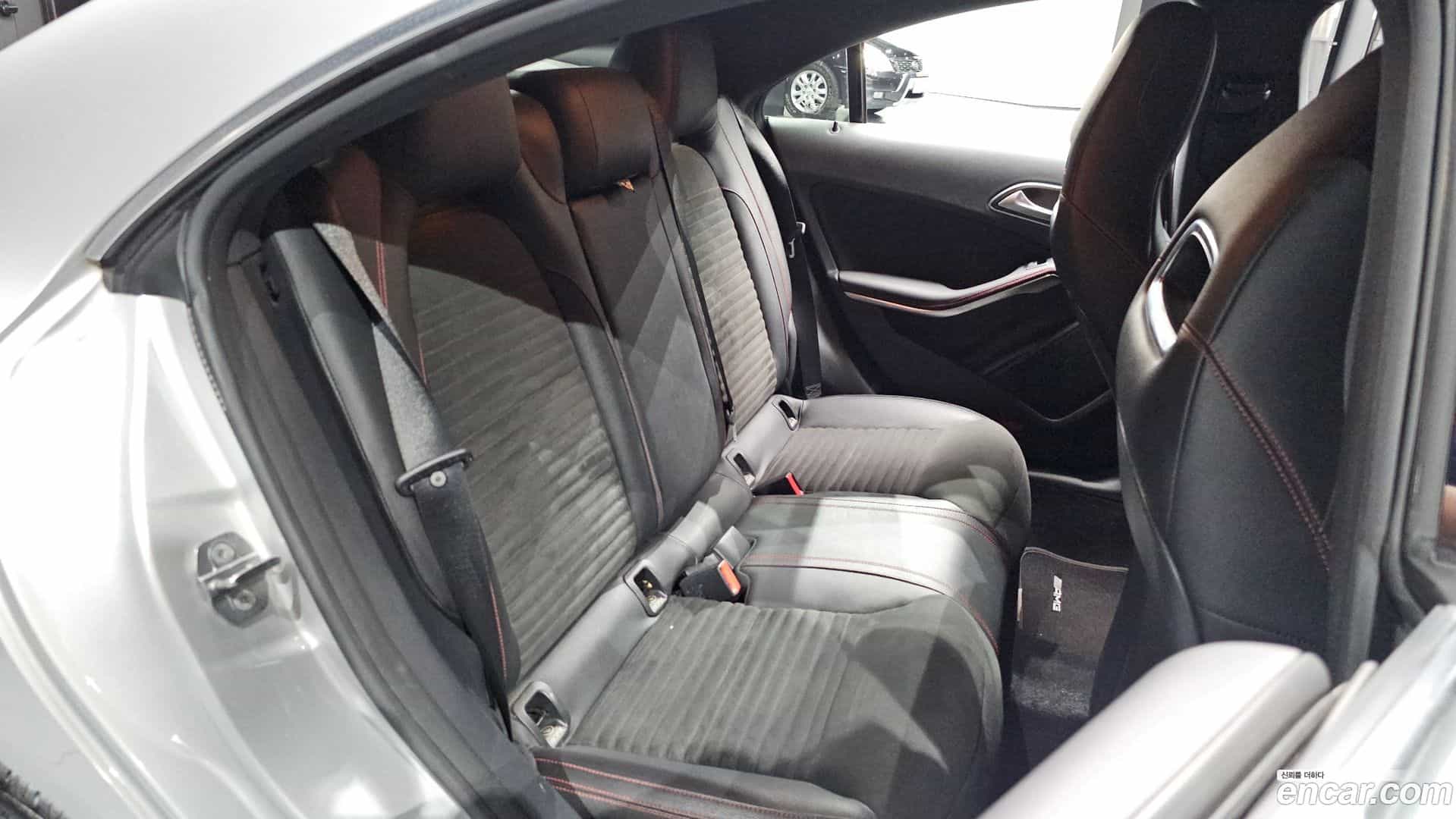 CLA-Class Mercedes-Benz 2018.7-OPTION-015