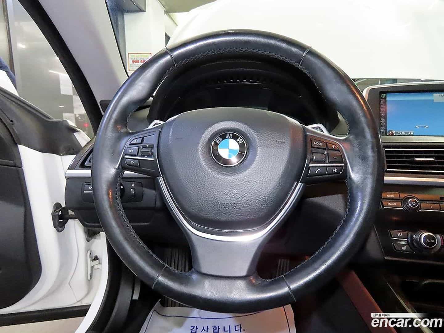 6-Series BMW 2015.11-INNER-008