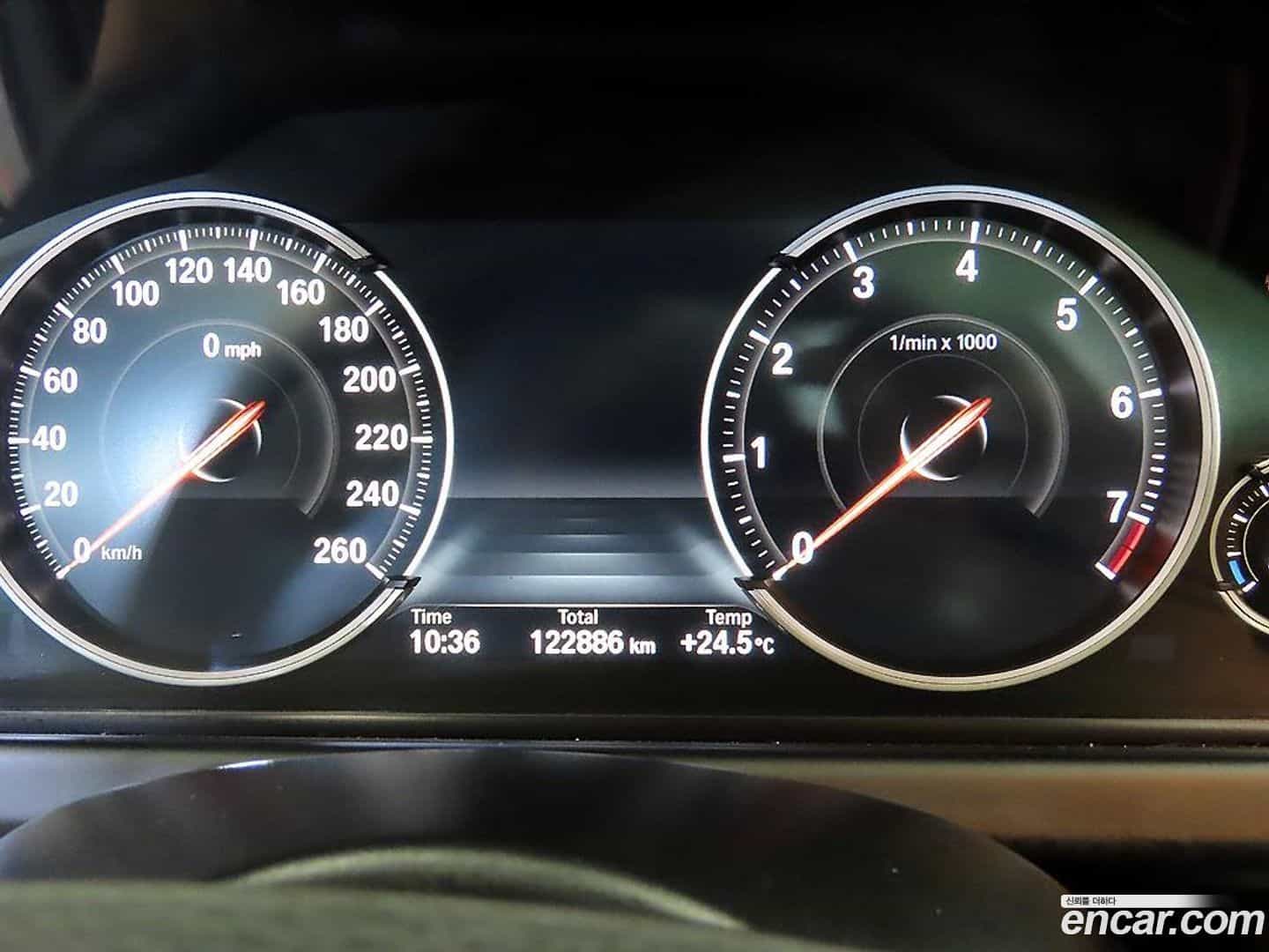 6-Series BMW 2015.11-INNER-009