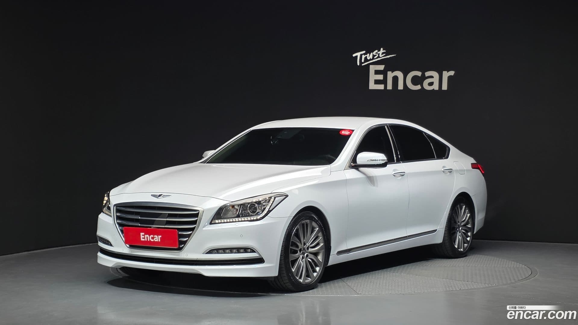 Main__Slider__Photo:Genesis Hyundai 2015.10-0