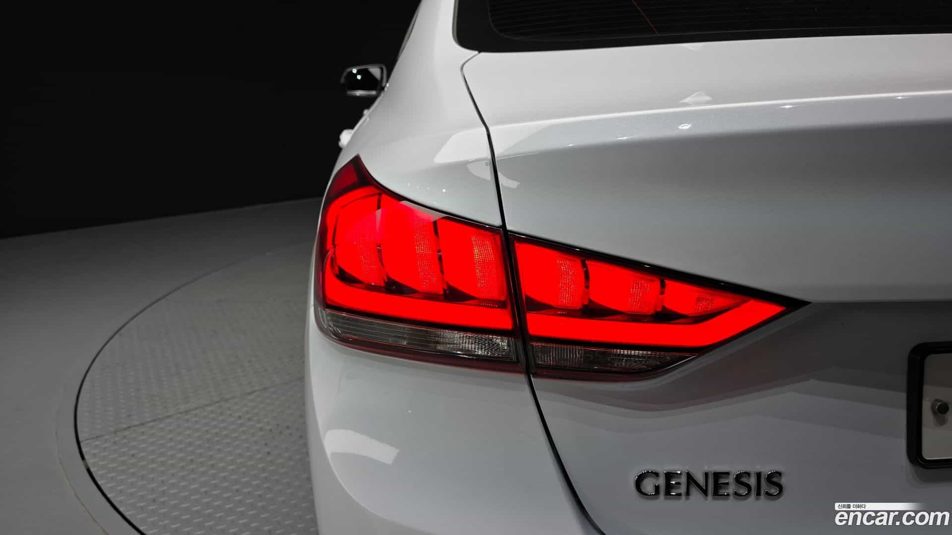 Genesis Hyundai 2015.10-OUTER-033