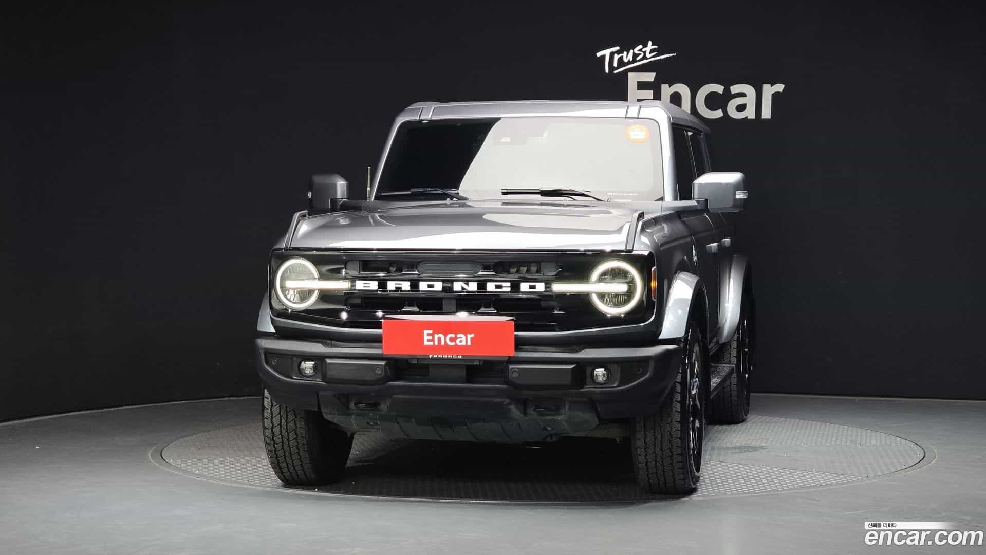 Bronco Ford 2022.8-OUTER-003