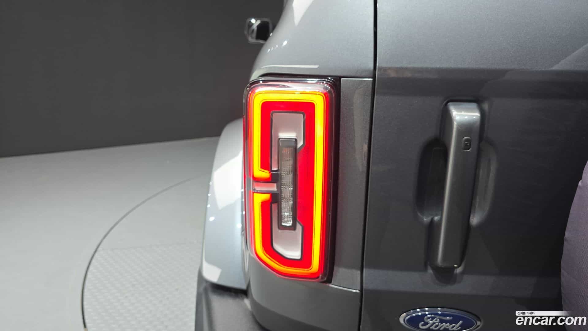 Bronco Ford 2022.8-OUTER-033