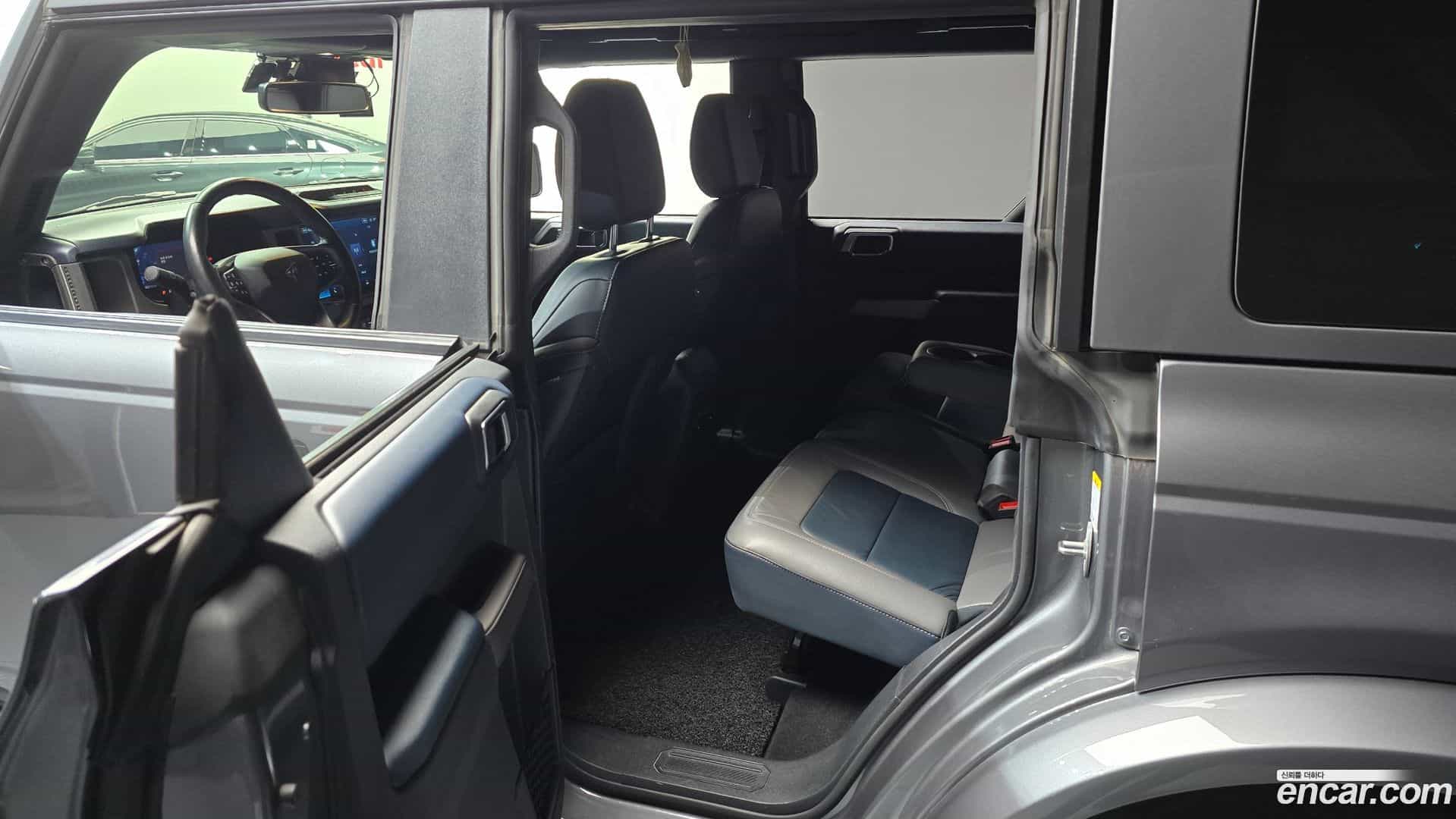 Bronco Ford 2022.8-INNER-036
