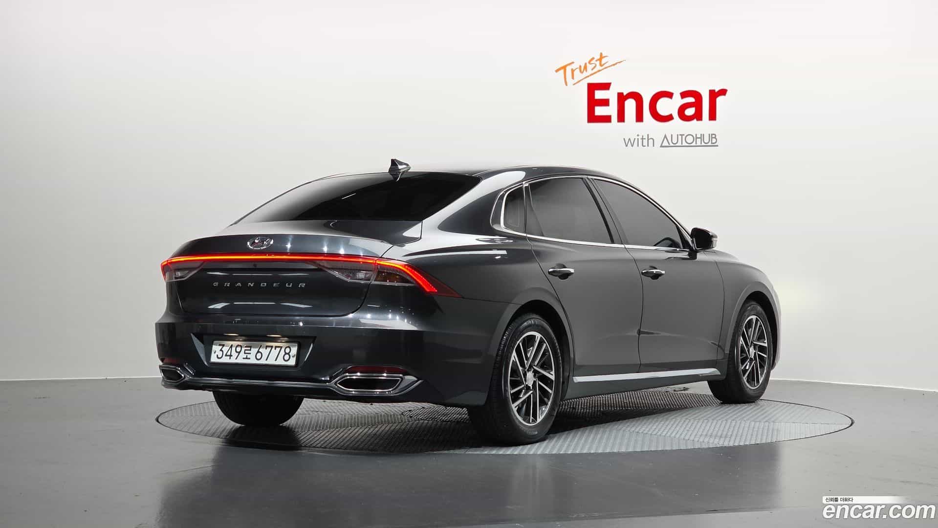 Grandeur Hyundai 2019.10-OUTER-002