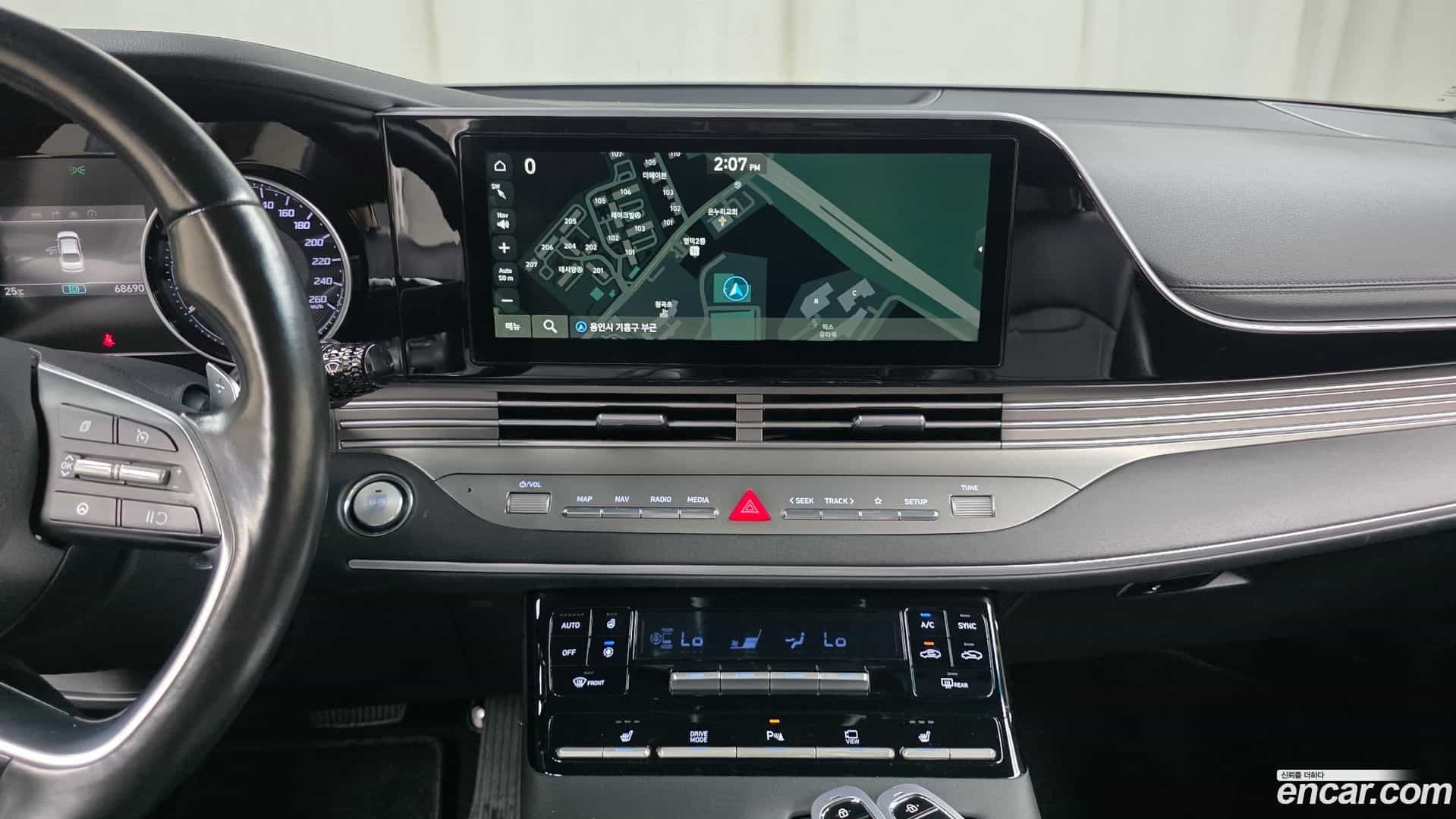 Grandeur Hyundai 2019.10-OPTION-017