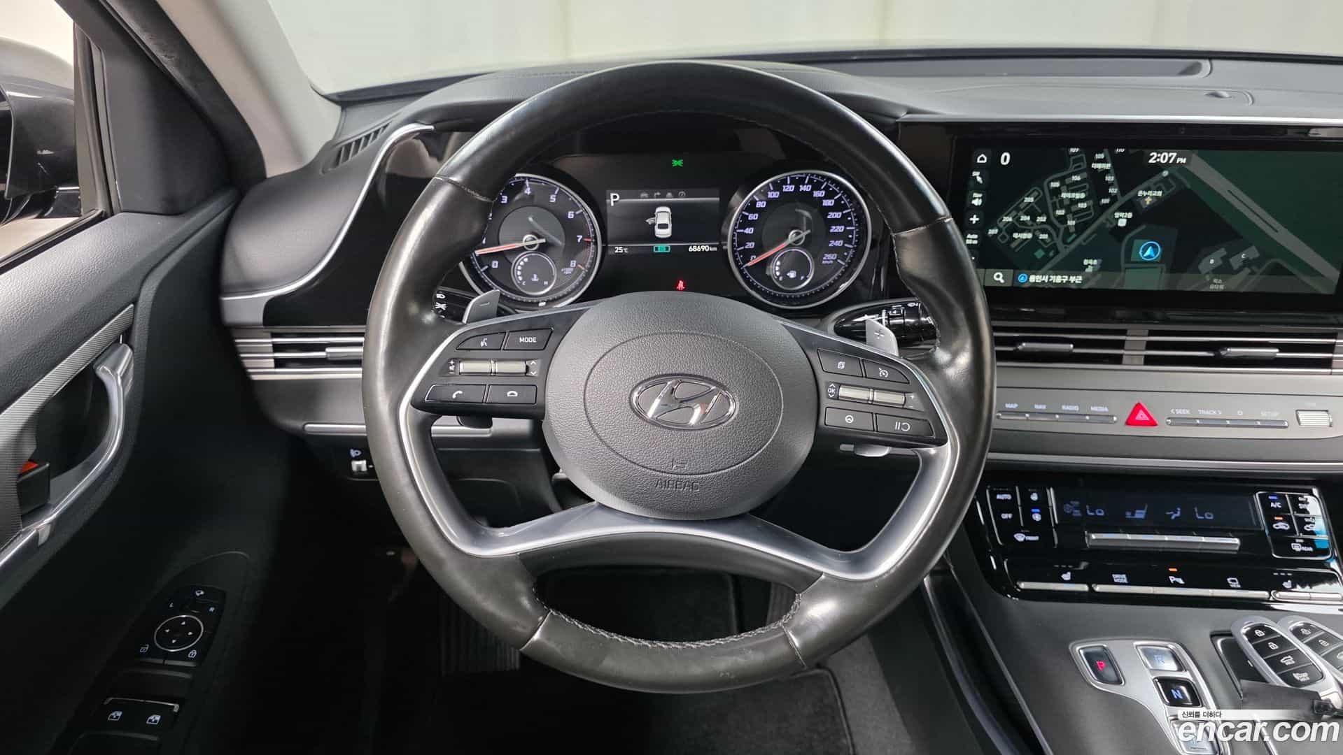 Grandeur Hyundai 2019.10-OPTION-018