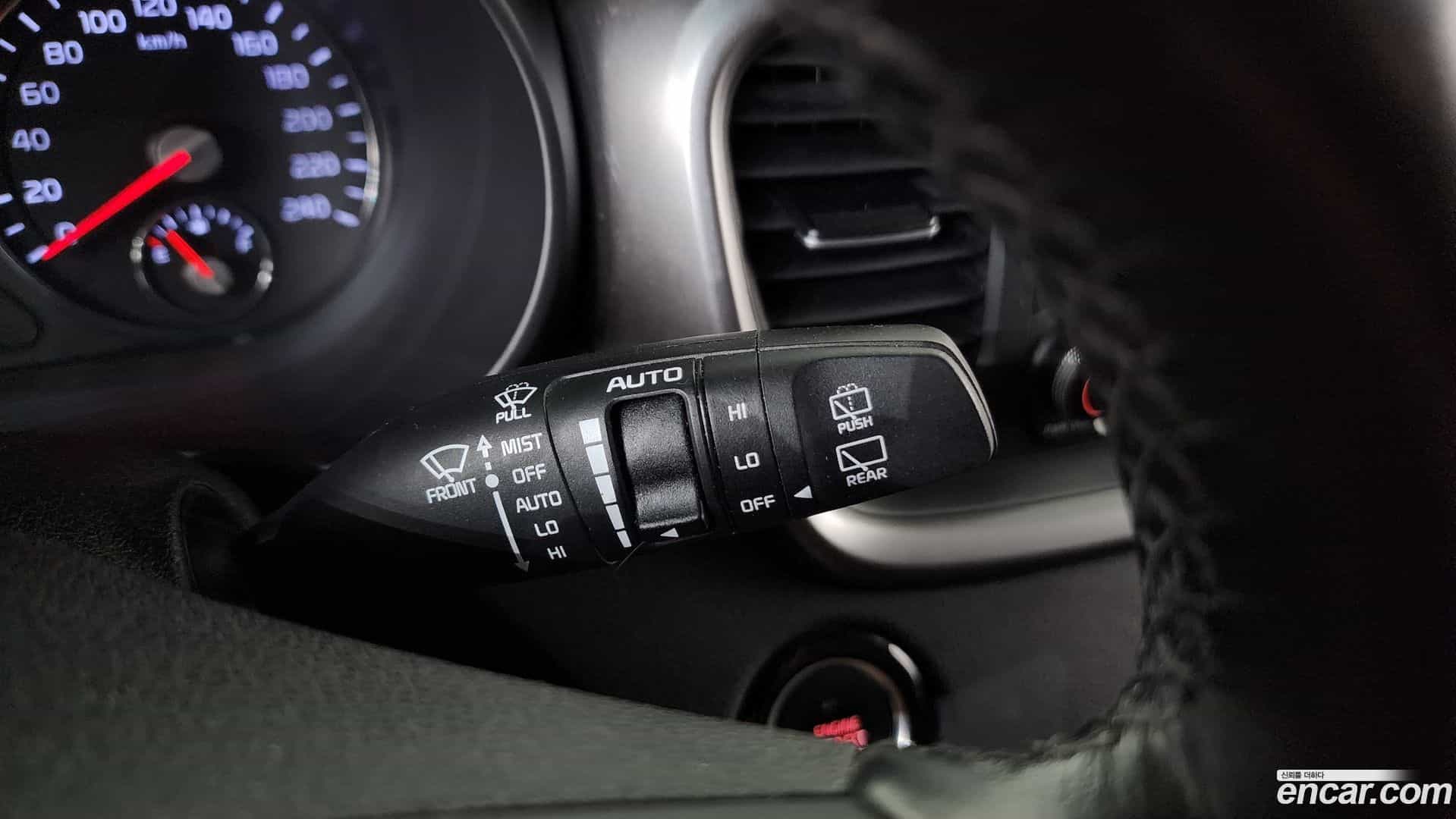 Sorento Kia 2014.9-OPTION-024