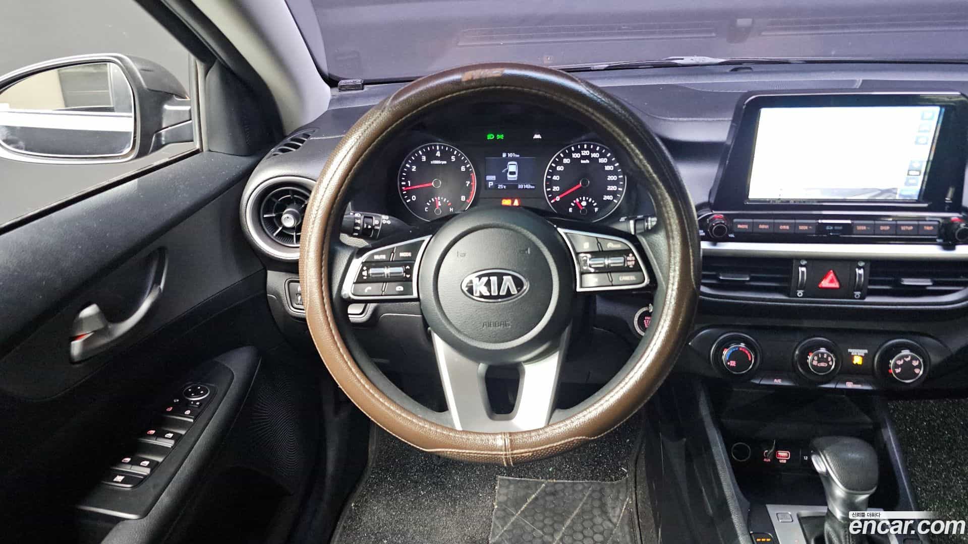 K3 Kia 2019.0-OPTION-016