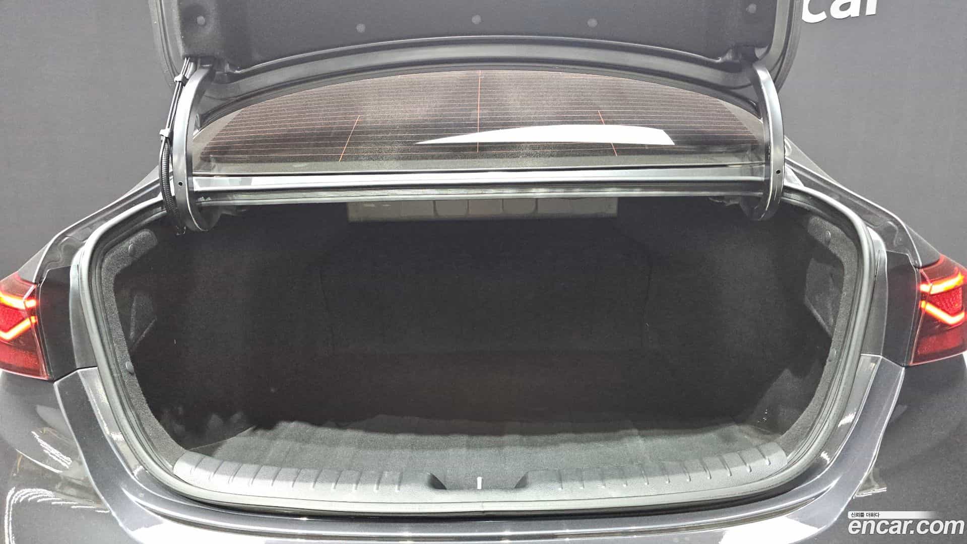 K3 Kia 2019.0-OPTION-024