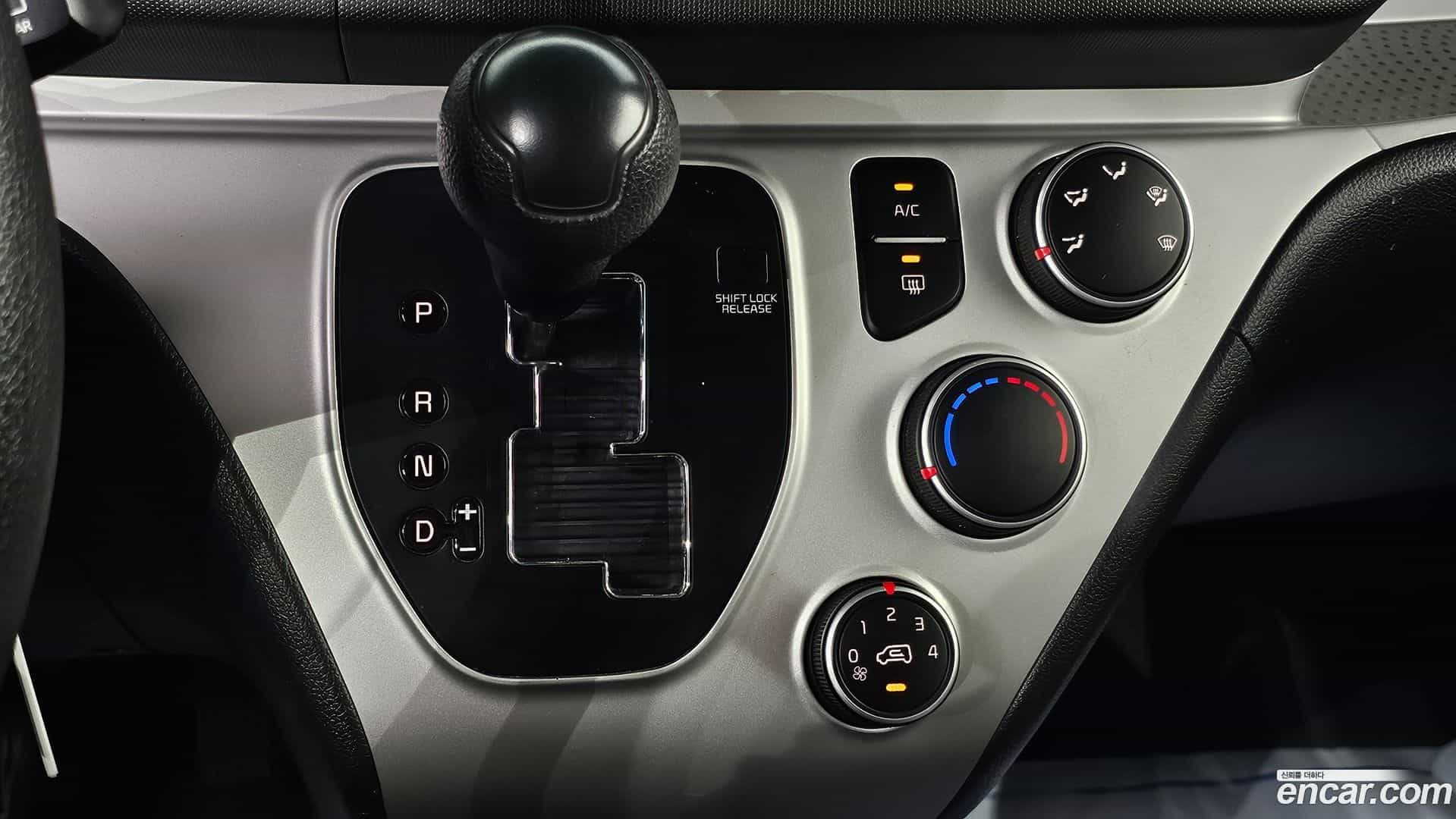 RAY Kia 2022.4-INNER-009
