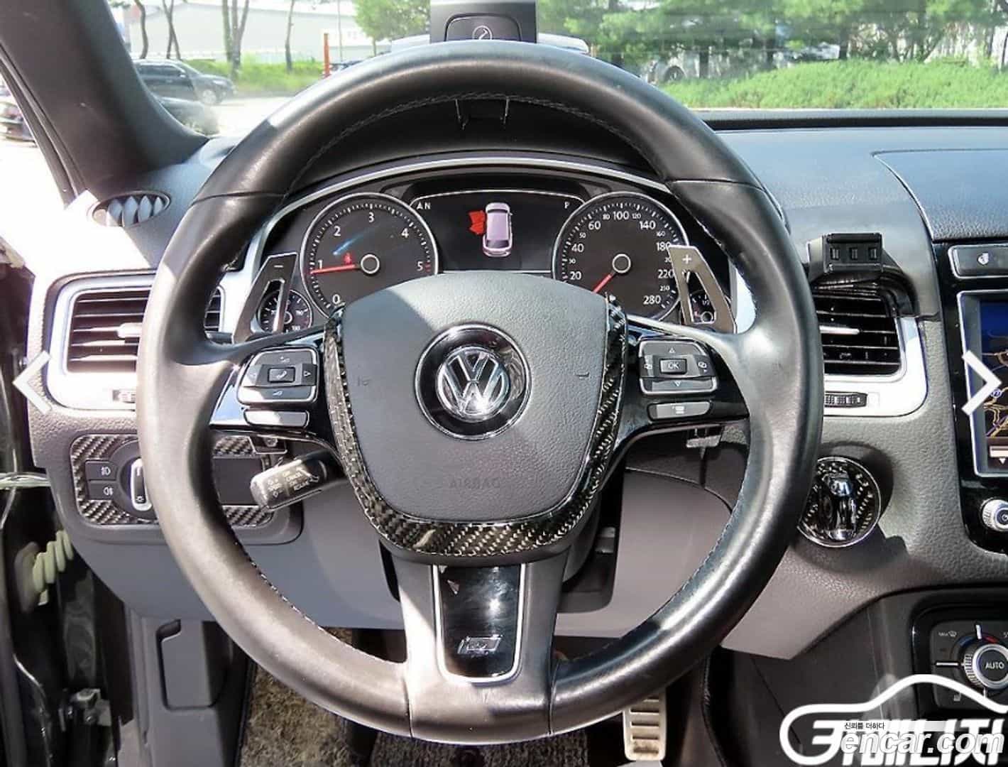 Touareg Volkswagen 2016.1-INNER-008