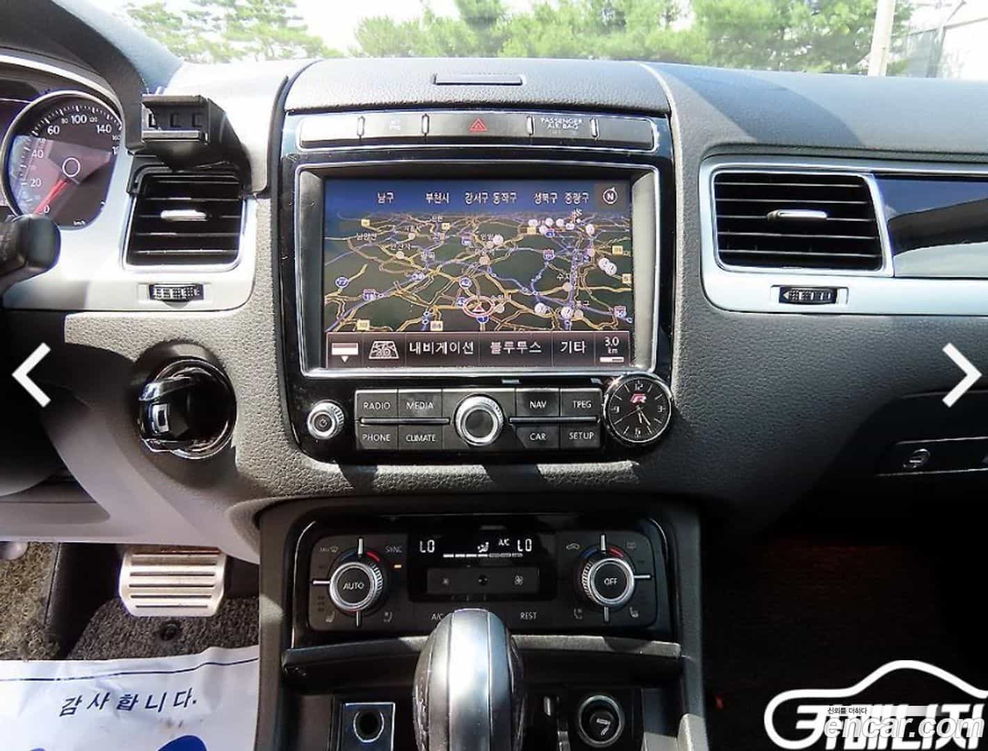 Touareg Volkswagen 2016.1-OPTION-016