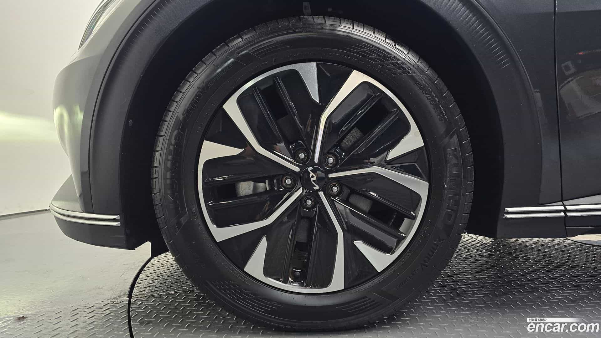 EV6 Kia 2022.10-OUTER-005