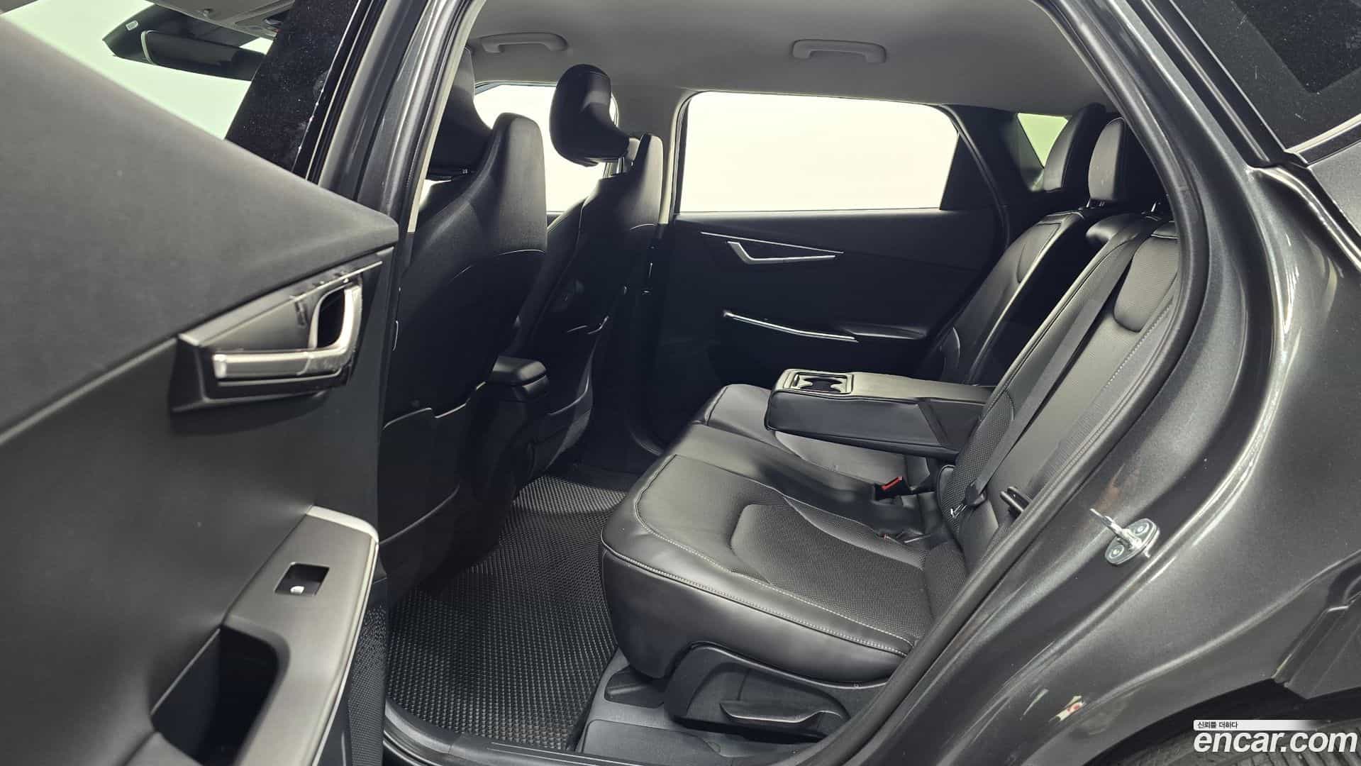 EV6 Kia 2022.10-OPTION-016