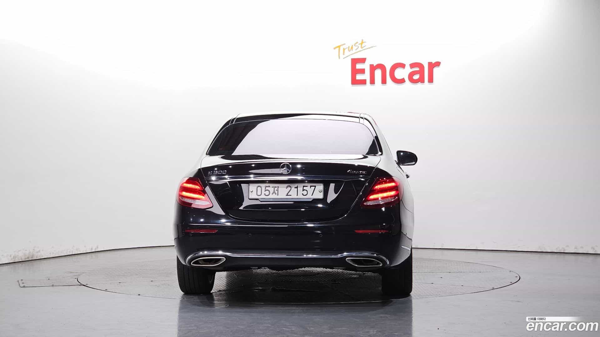 E-Class Mercedes-Benz 2017.11-OUTER-004