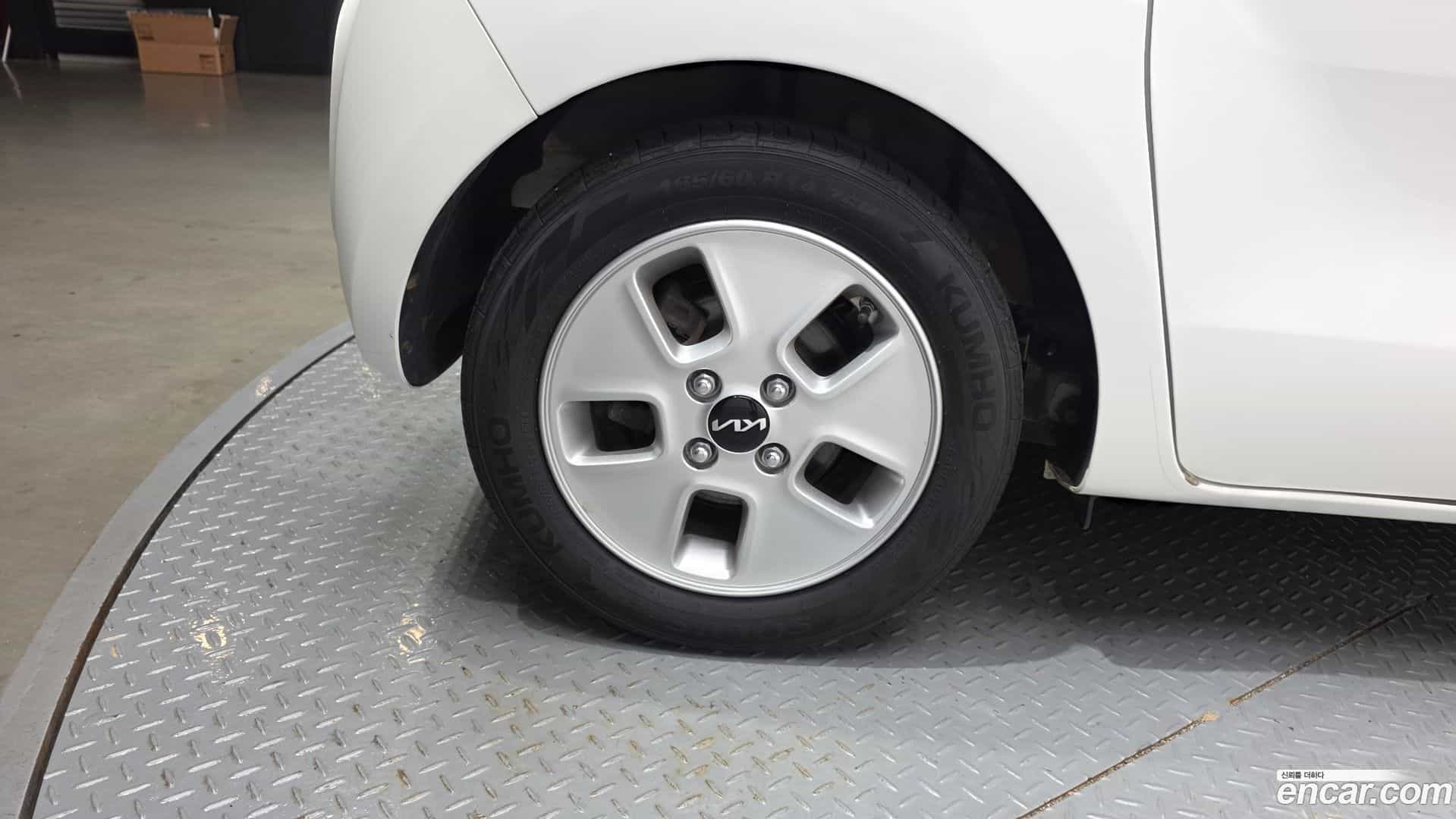 RAY Kia 2022.0-OUTER-005
