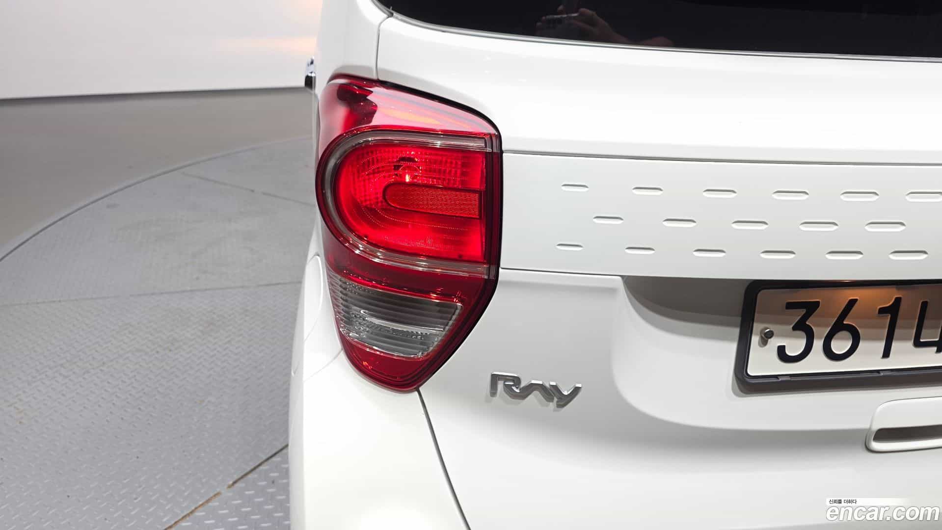 RAY Kia 2022.0-OUTER-033