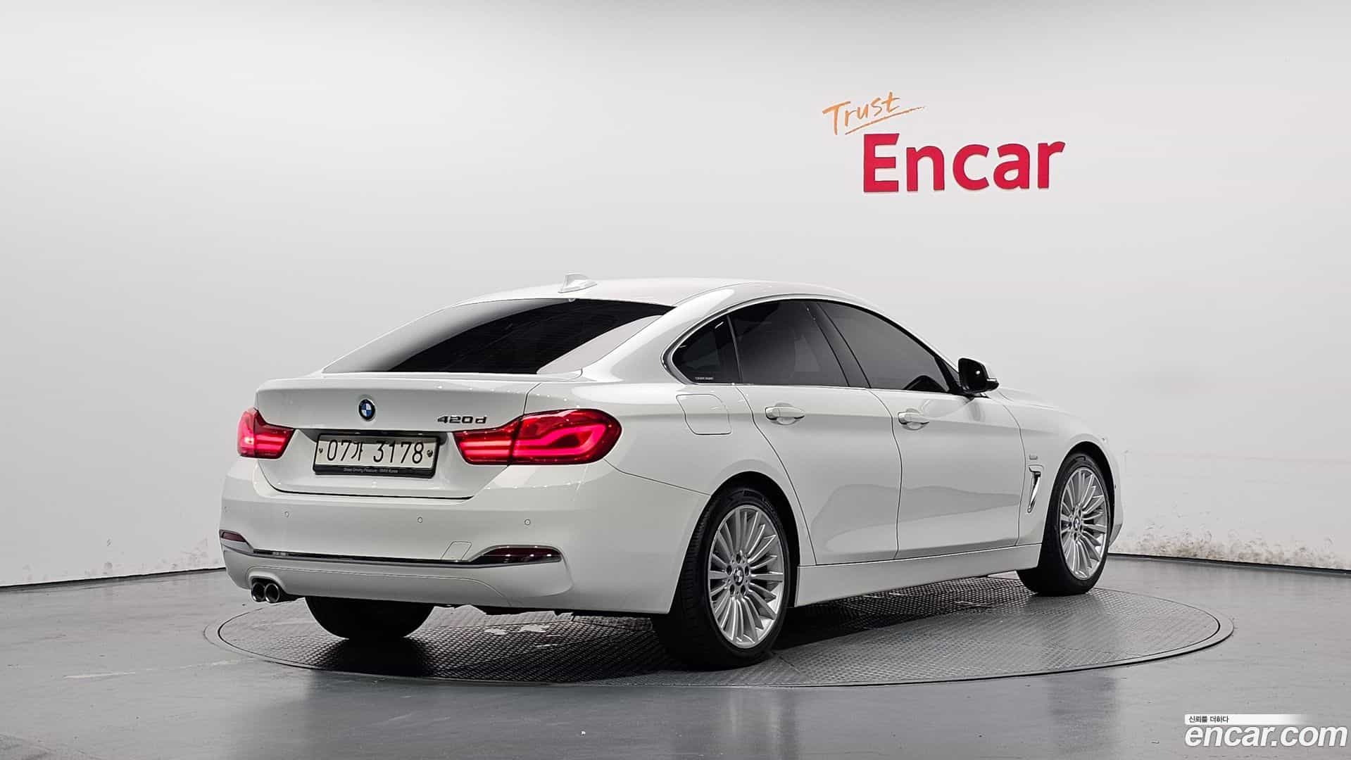 4-Series BMW 2018.4-OUTER-002