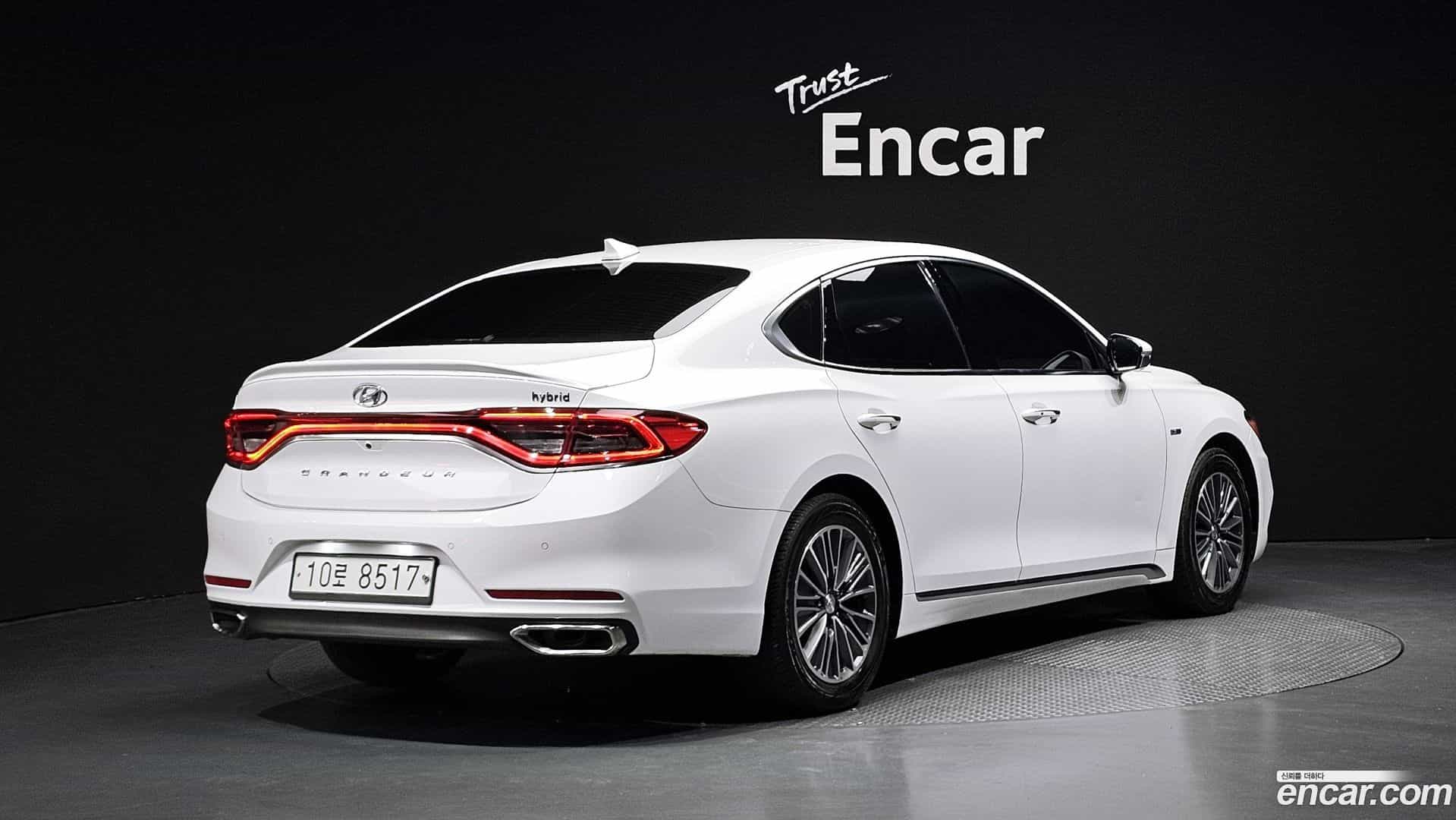 Grandeur Hyundai 2017.6-OUTER-002