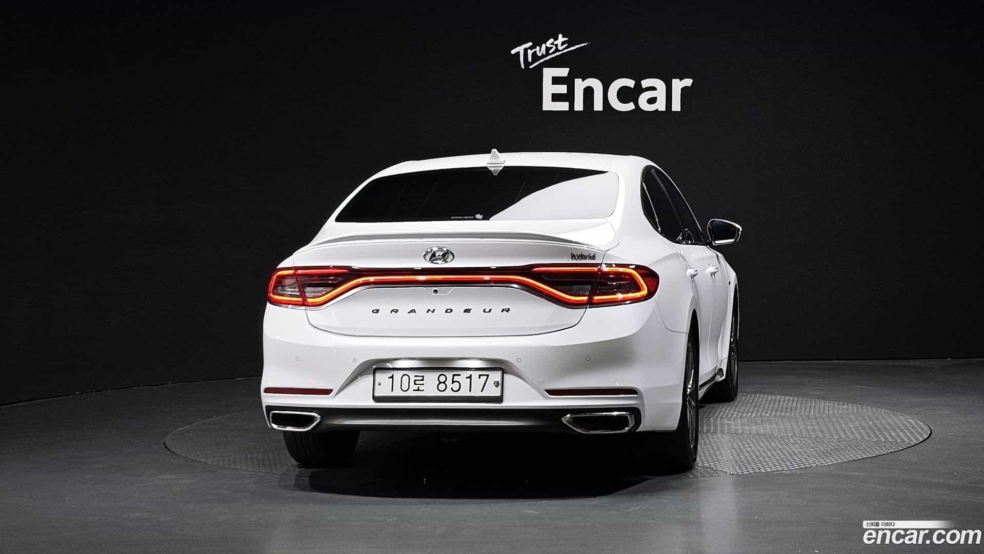 Grandeur Hyundai 2017.6-OUTER-004