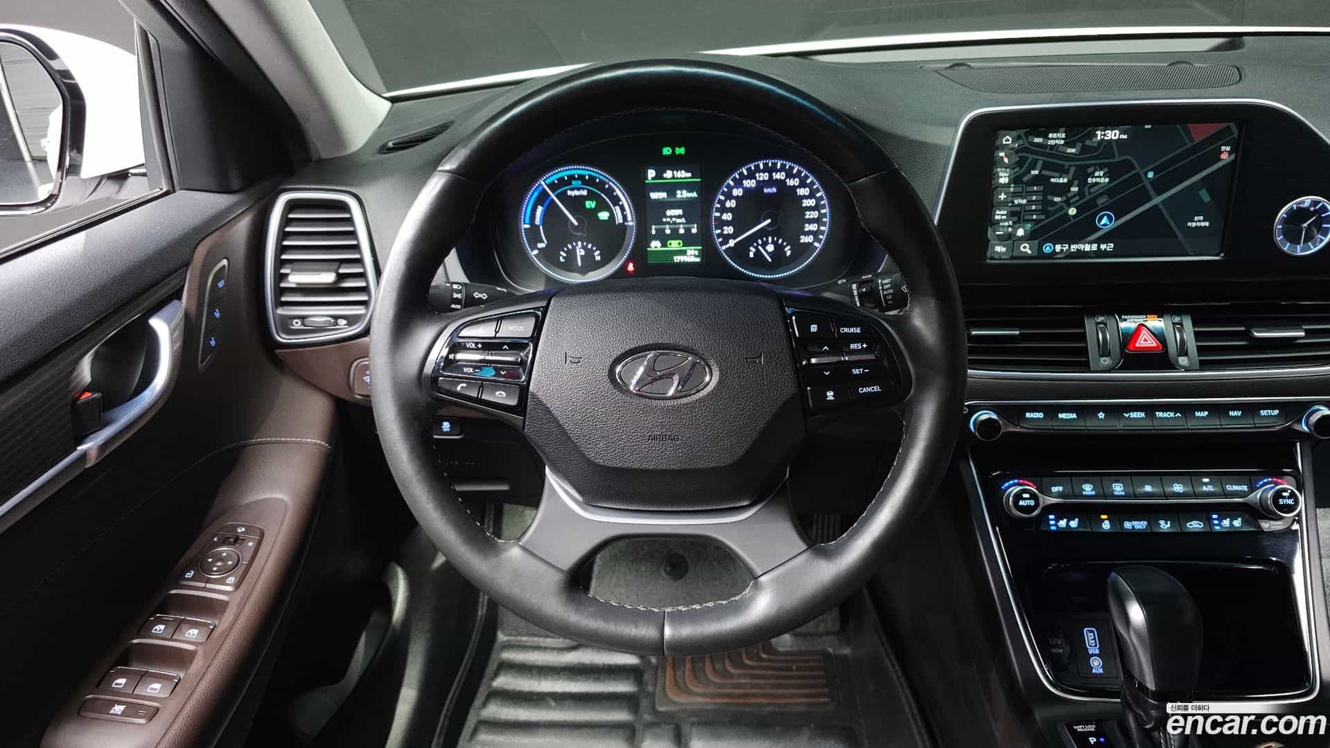 Grandeur Hyundai 2017.6-OPTION-017