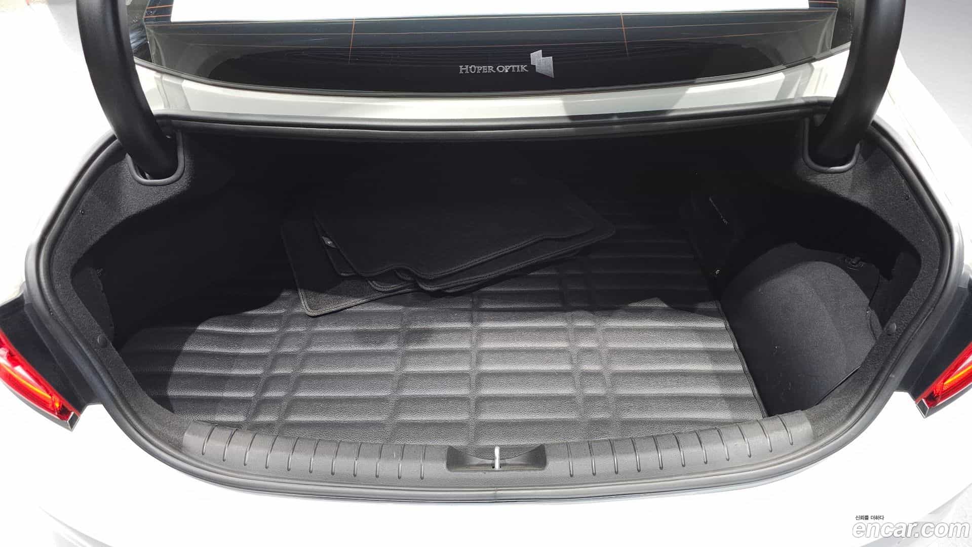 Grandeur Hyundai 2017.6-OPTION-042