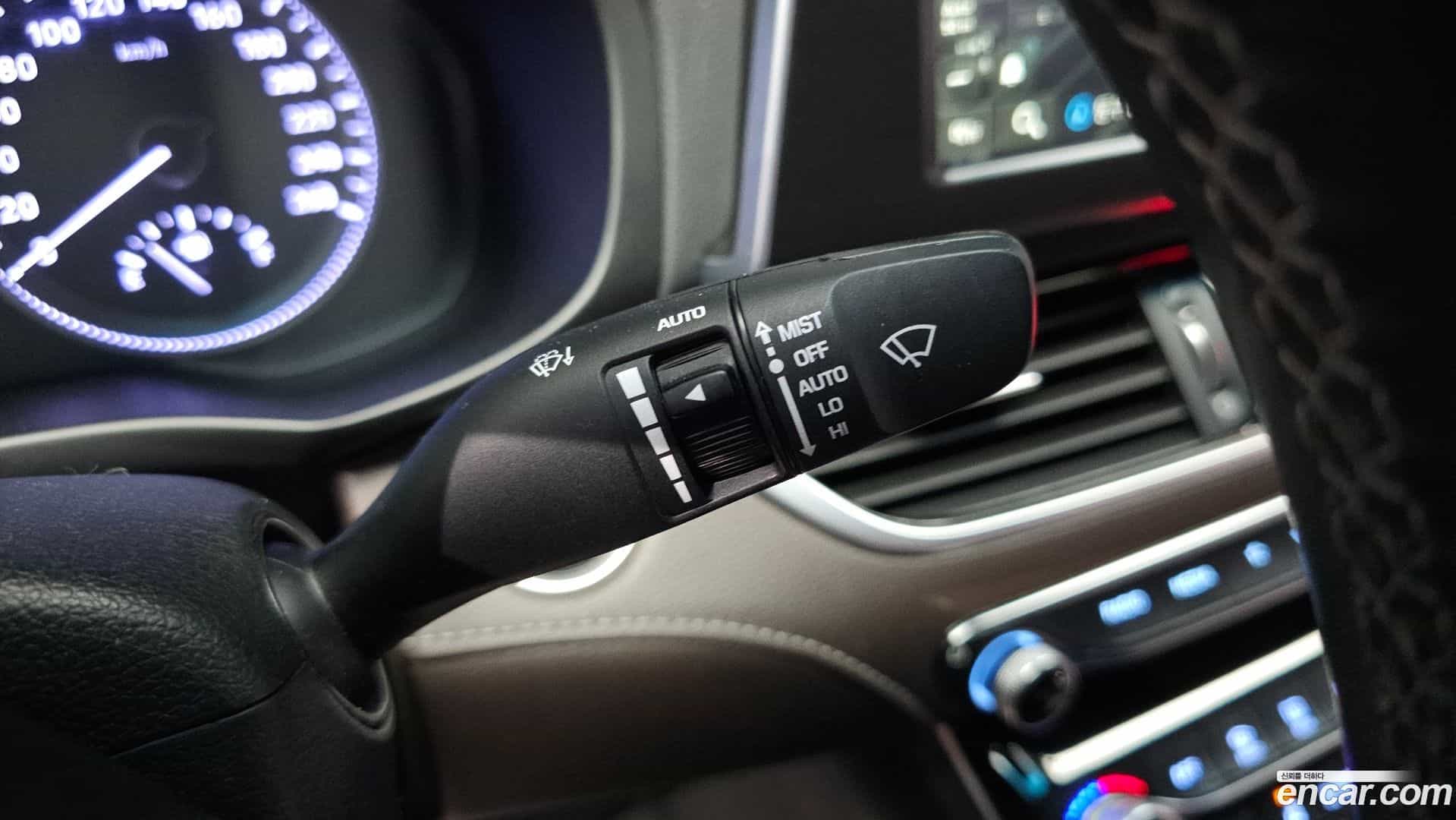 Grandeur Hyundai 2017.6-OPTION-044