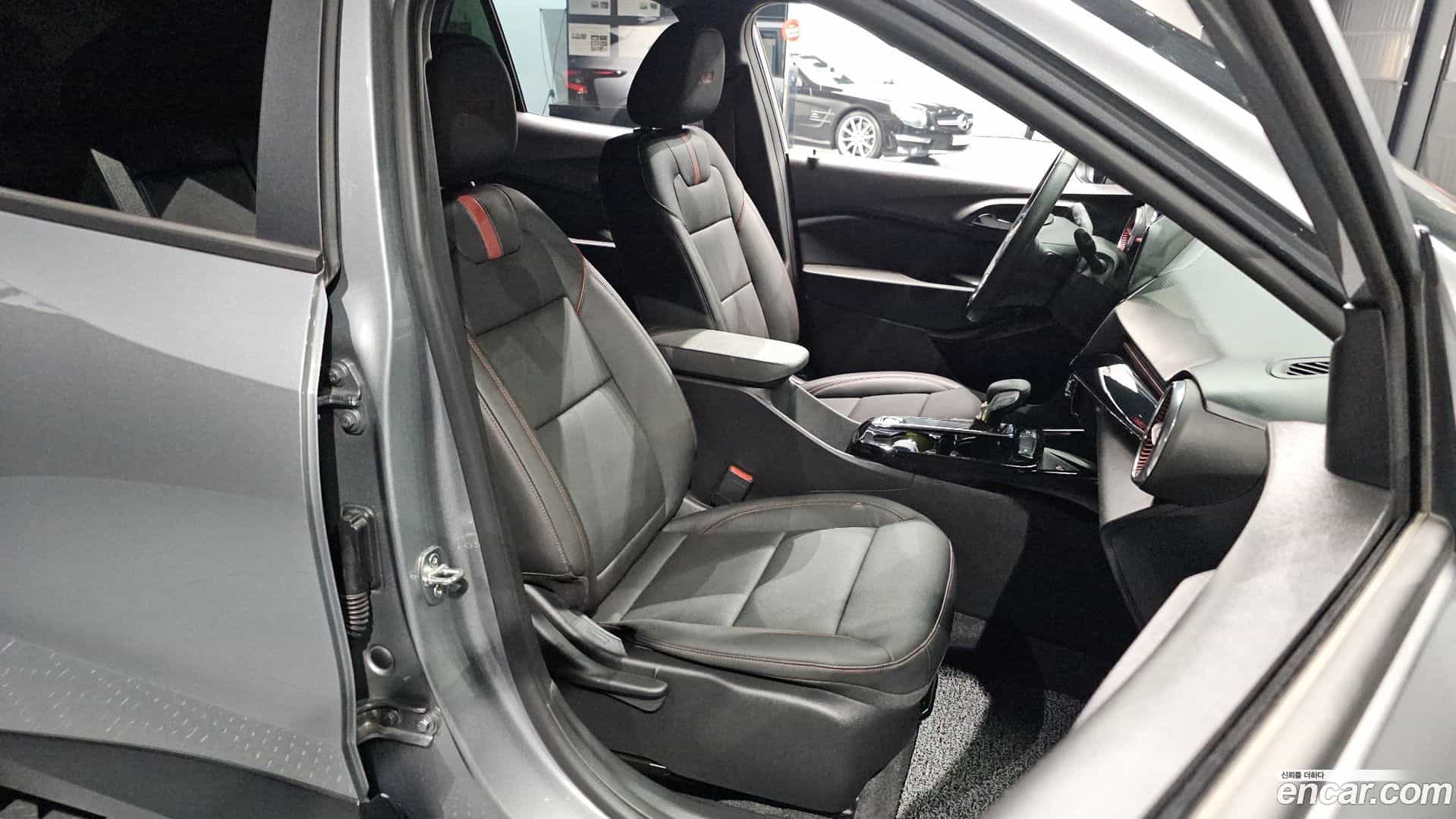 Trax Chevrolet 2023.5-OPTION-016