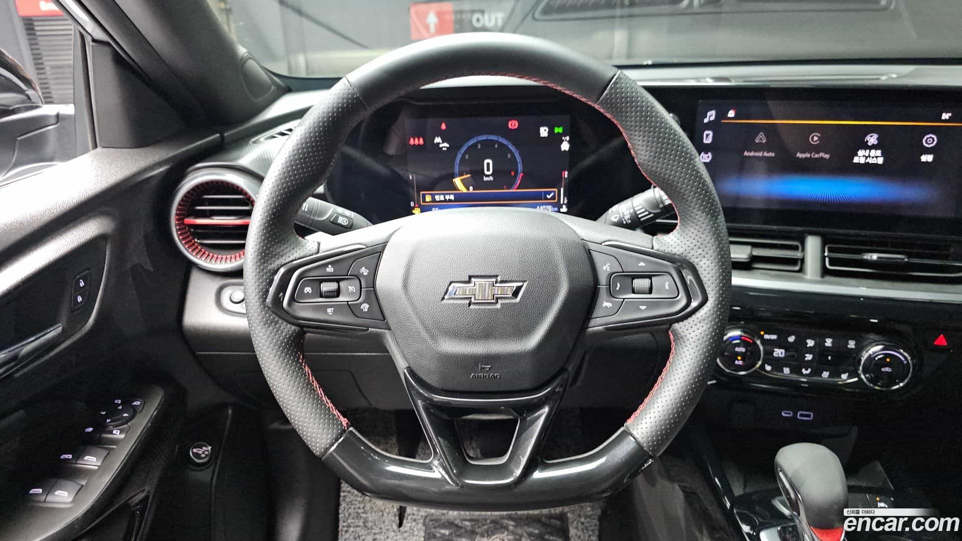 Trax Chevrolet 2023.5-OPTION-017